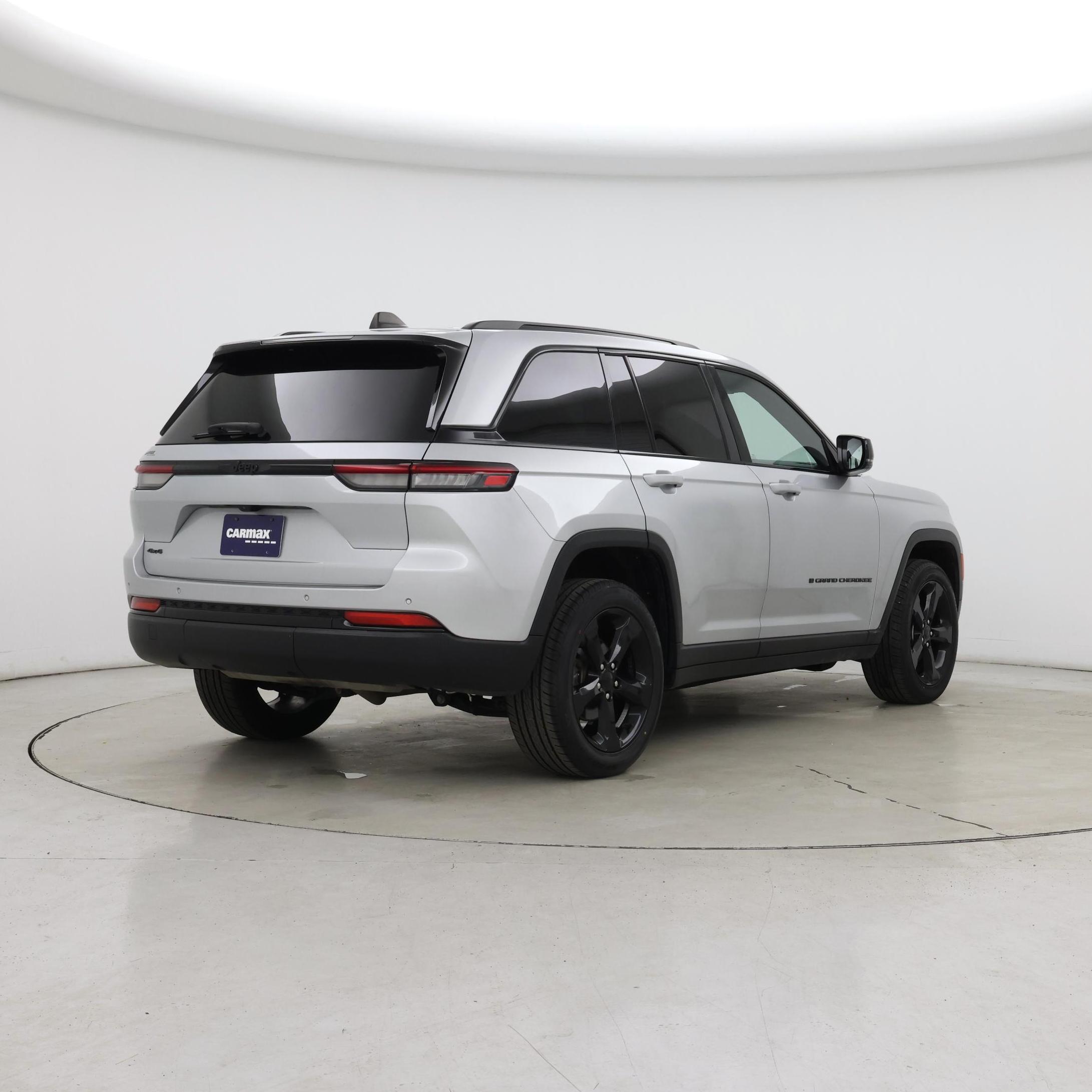 Thumbnail: 2024 Jeep Grand Cherokee - 8