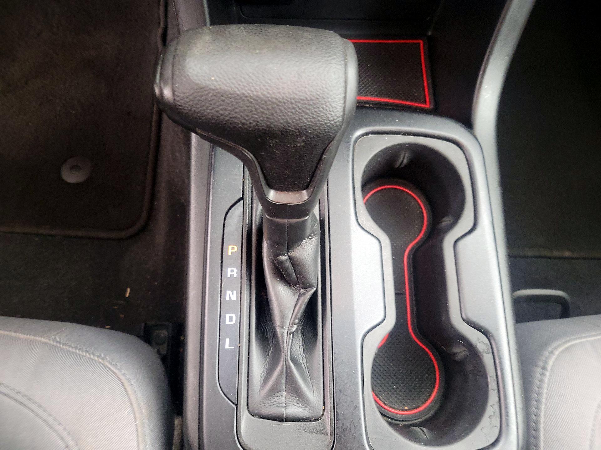 Thumbnail: 2021 Chevrolet Colorado - 17