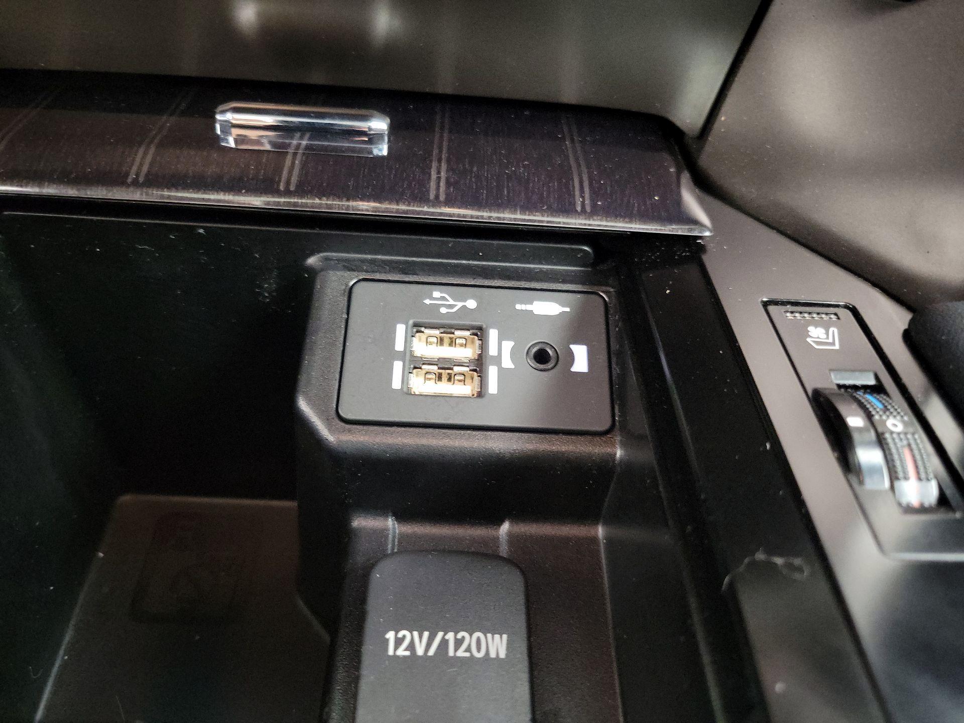 Thumbnail: 2021 Lexus GX - 19