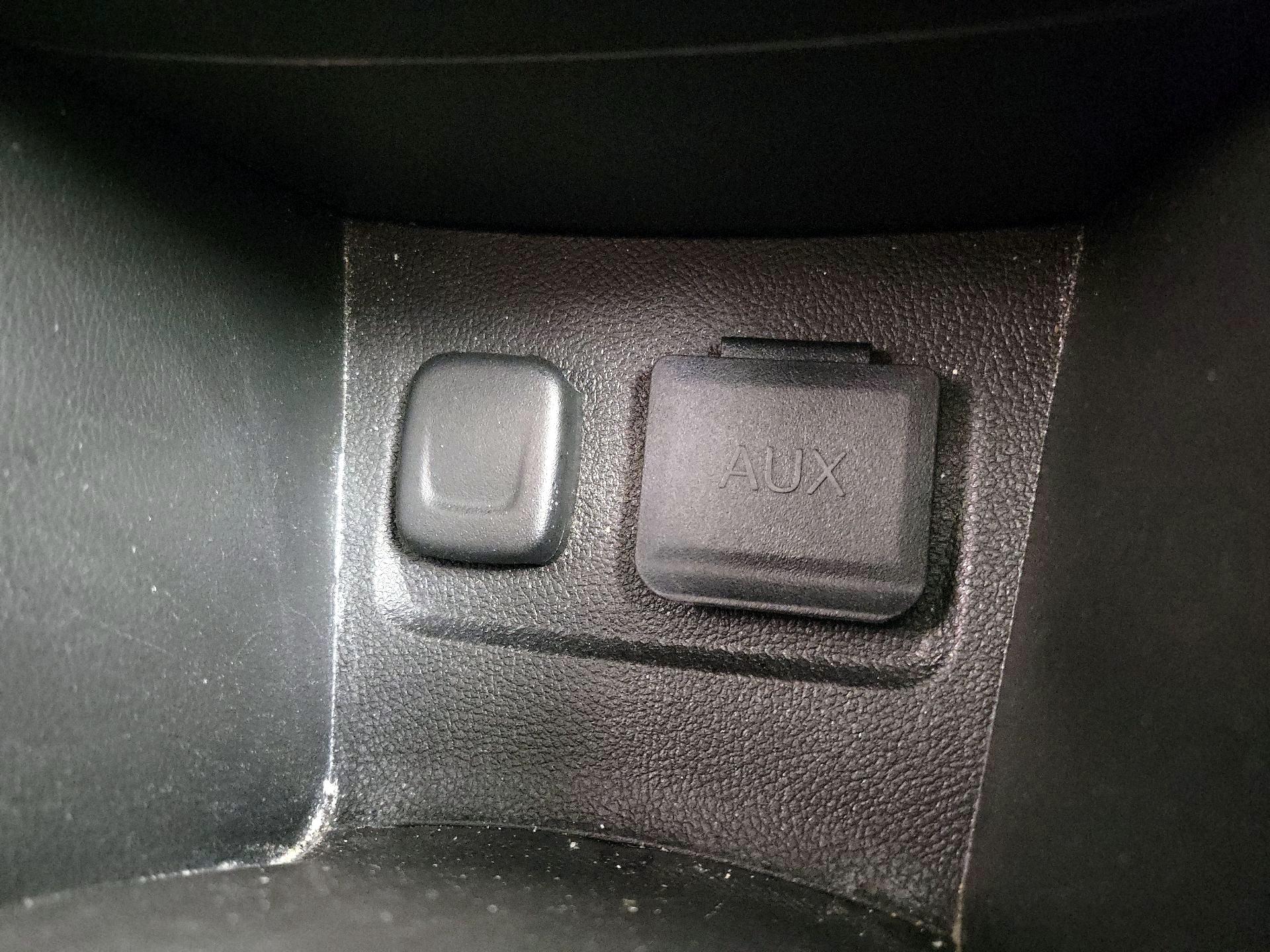 Thumbnail: 2015 Buick Encore - 18