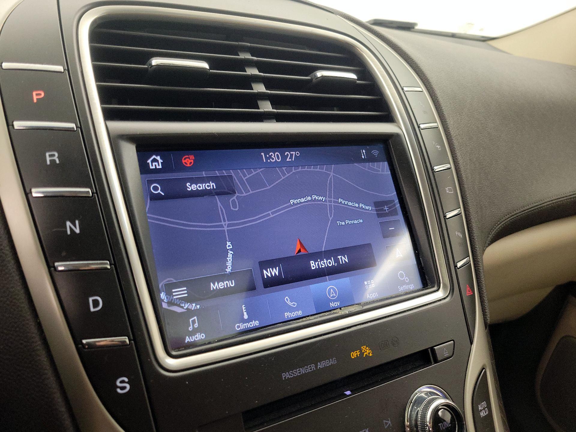 Thumbnail: 2020 Lincoln Nautilus - 14