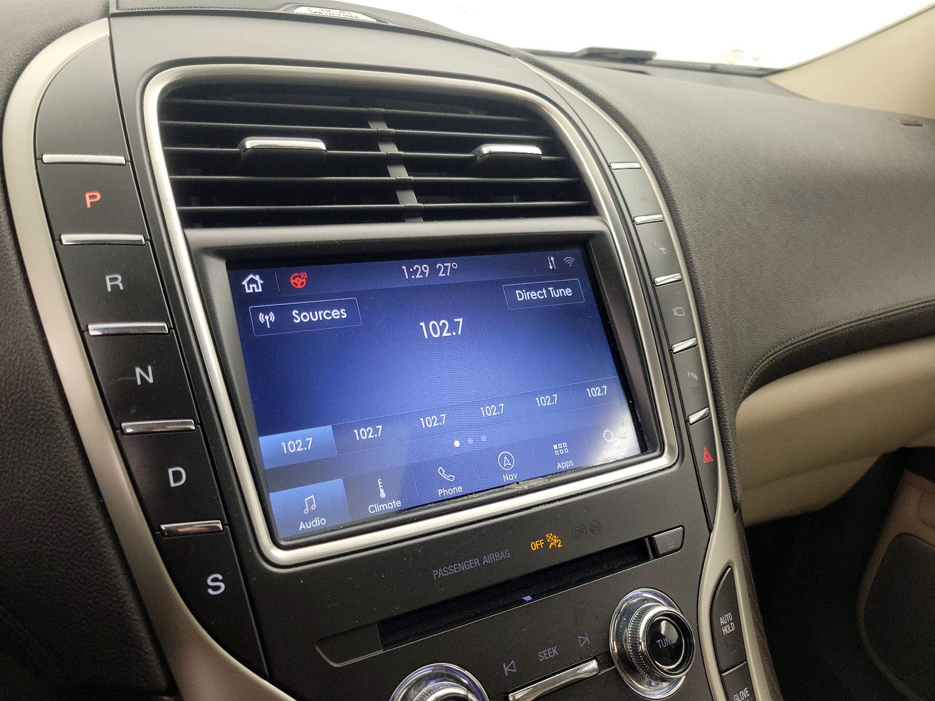 Thumbnail: 2020 Lincoln Nautilus - 16