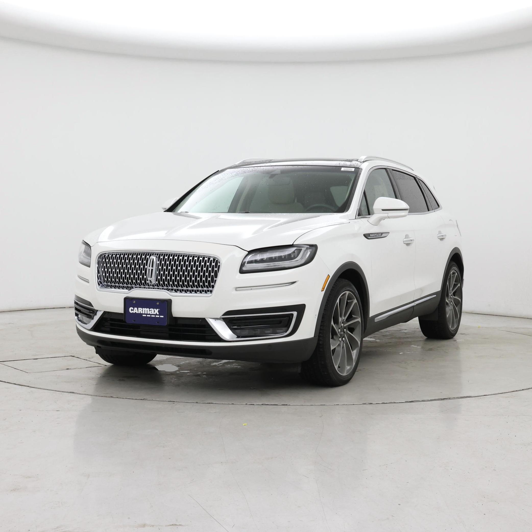 Thumbnail: 2020 Lincoln Nautilus - 4