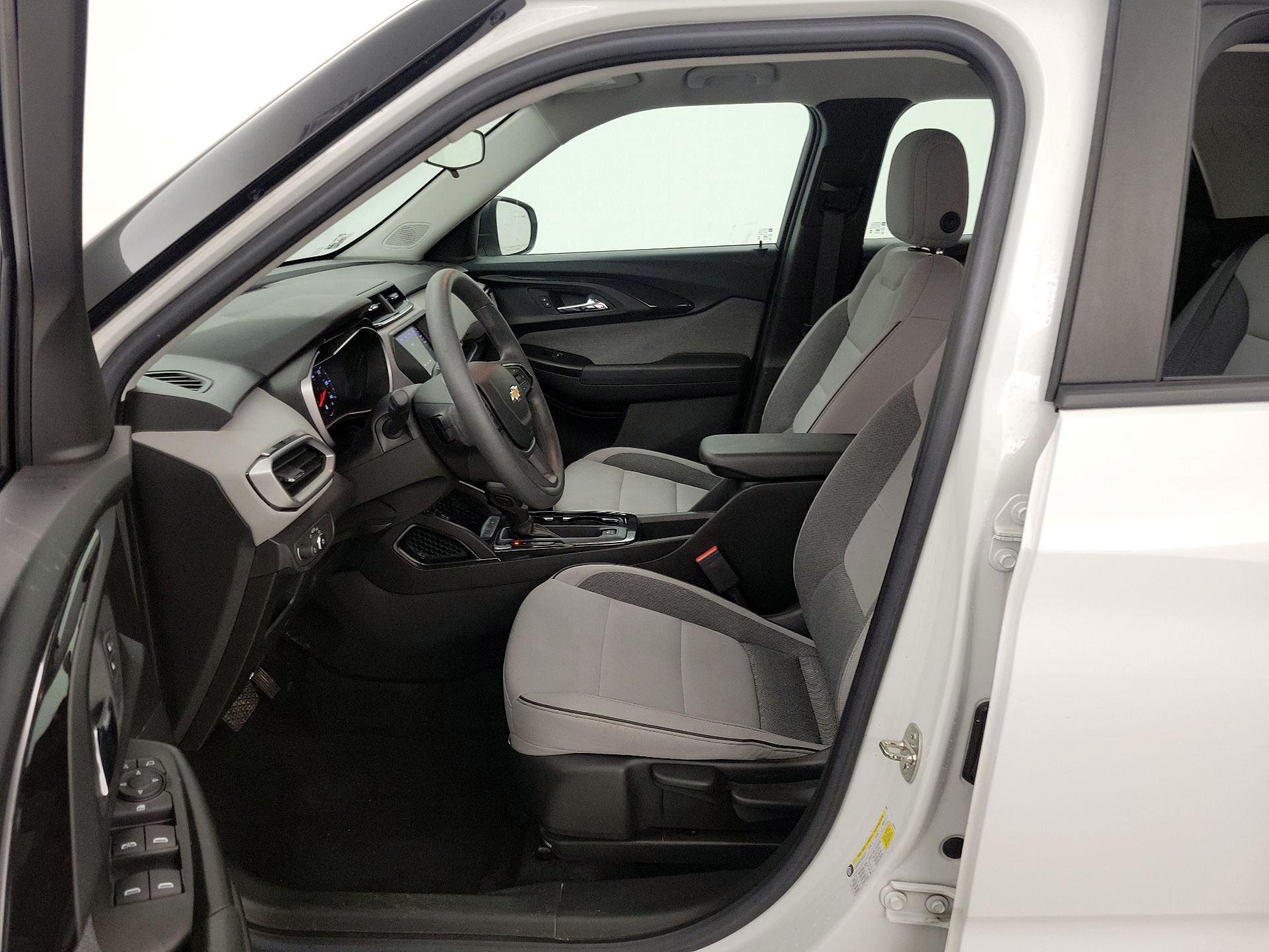 Thumbnail: 2022 Chevrolet TrailBlazer - 11