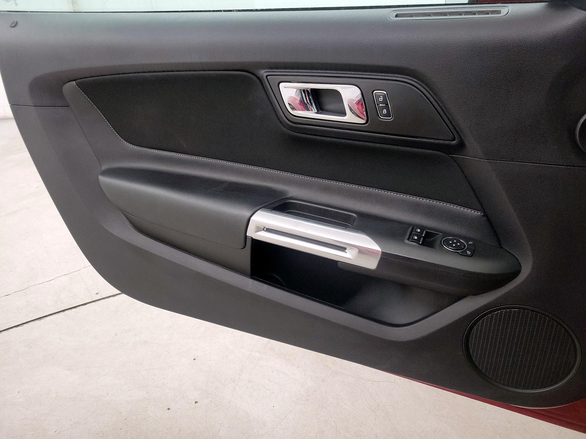 Thumbnail: 2017 Ford Mustang - 12