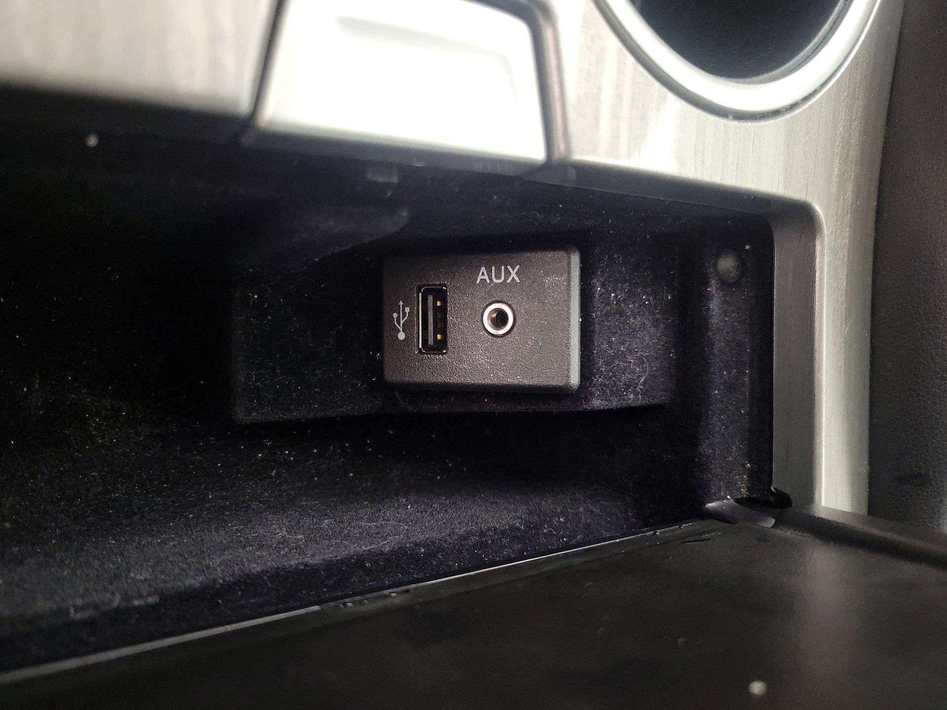 Thumbnail: 2015 Nissan Murano - 19