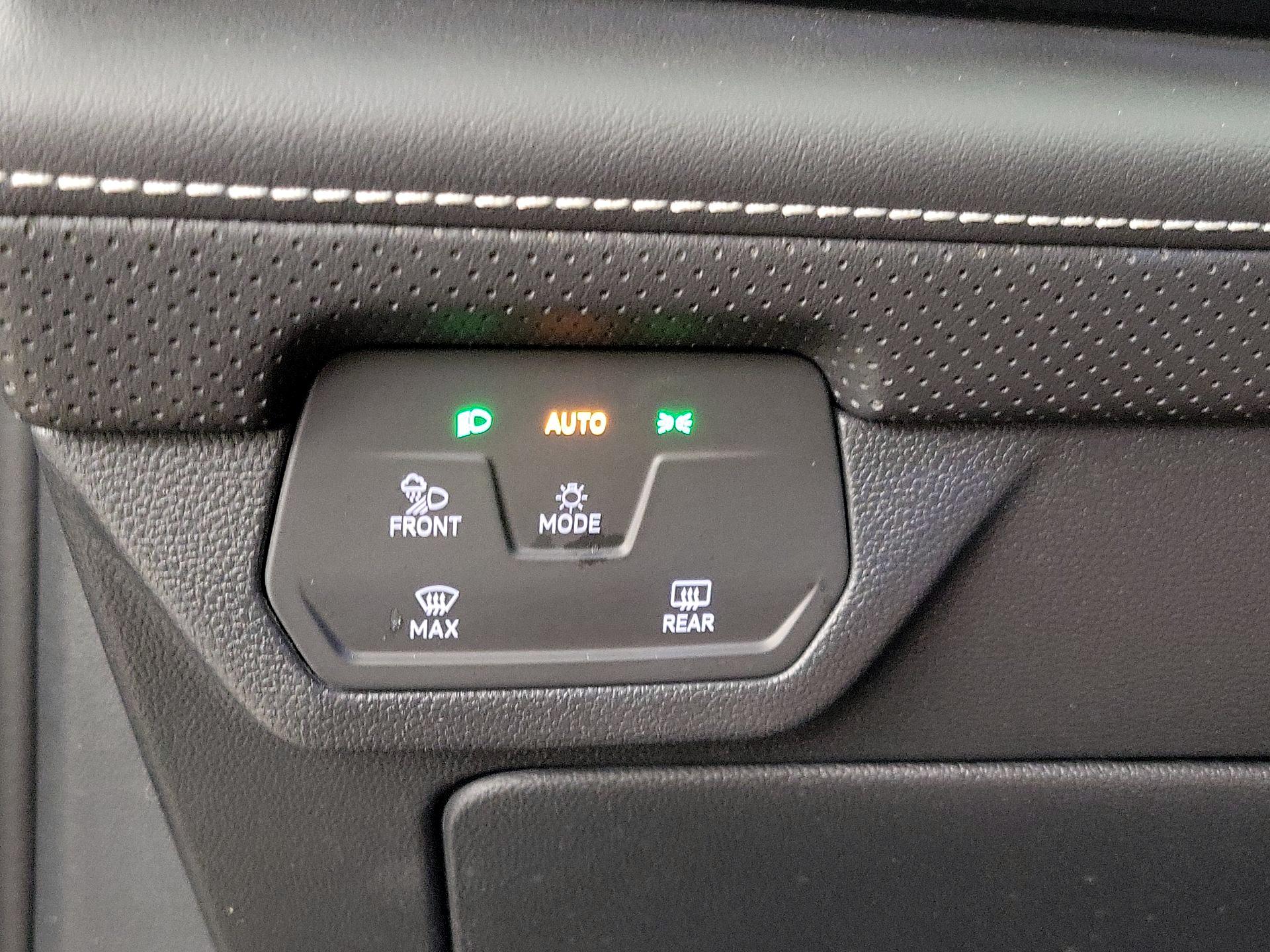 Thumbnail: 2024 Volkswagen Atlas - 13