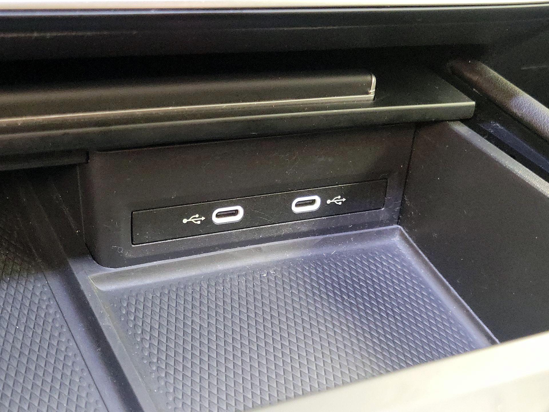 Thumbnail: 2024 Volkswagen Atlas - 18