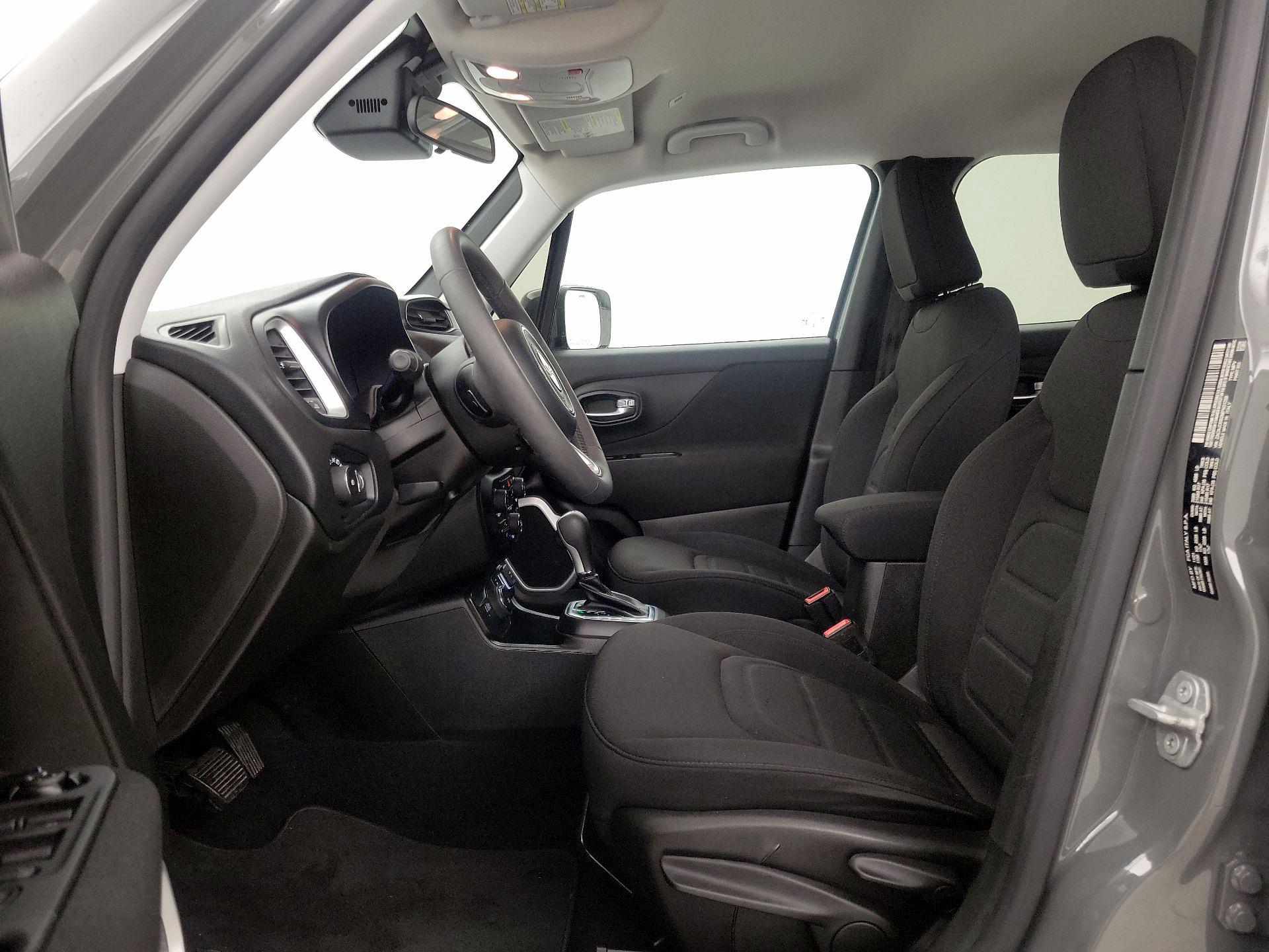 Thumbnail: 2021 Jeep Renegade - 11