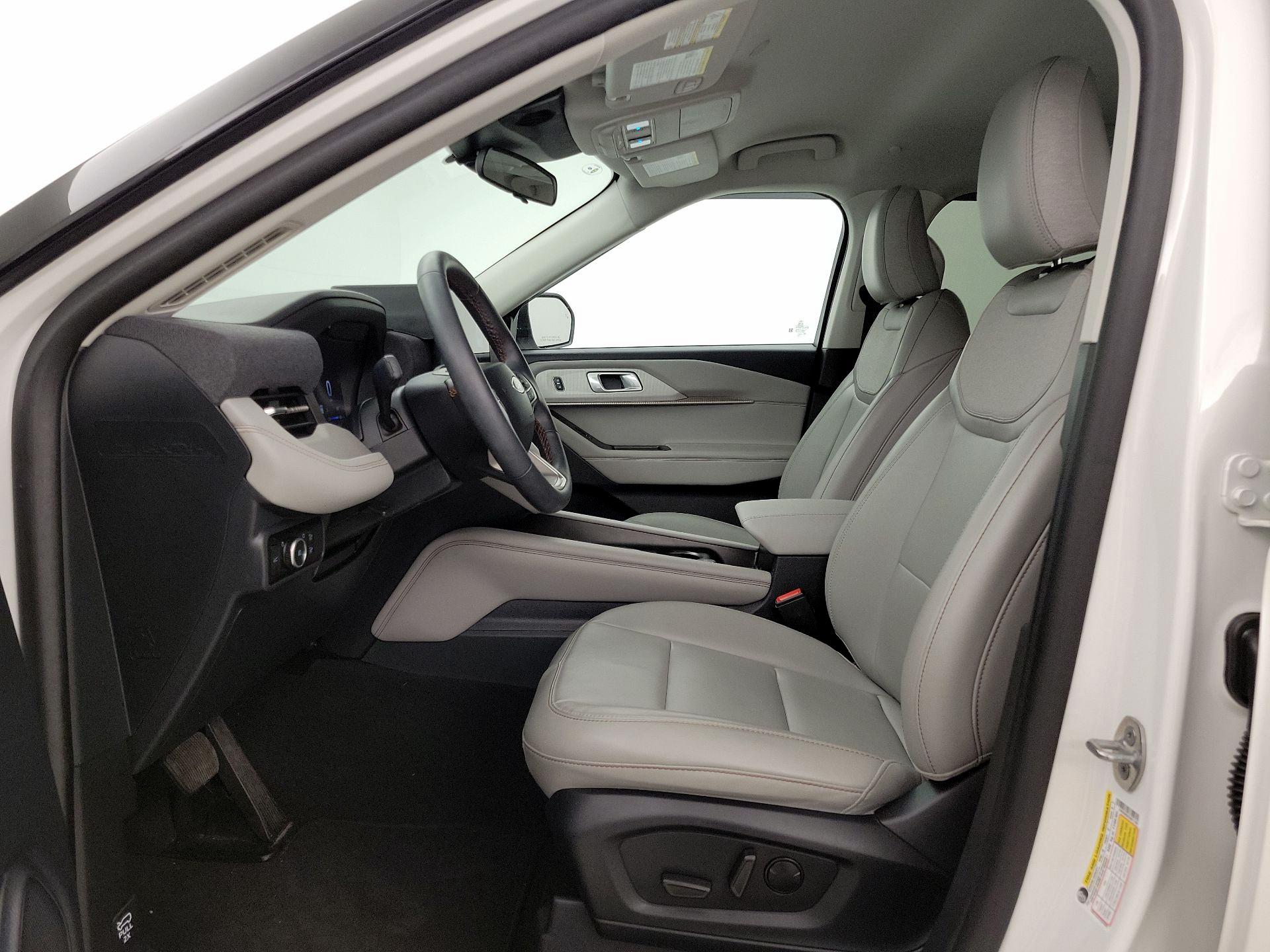 Thumbnail: 2025 Ford Explorer - 11