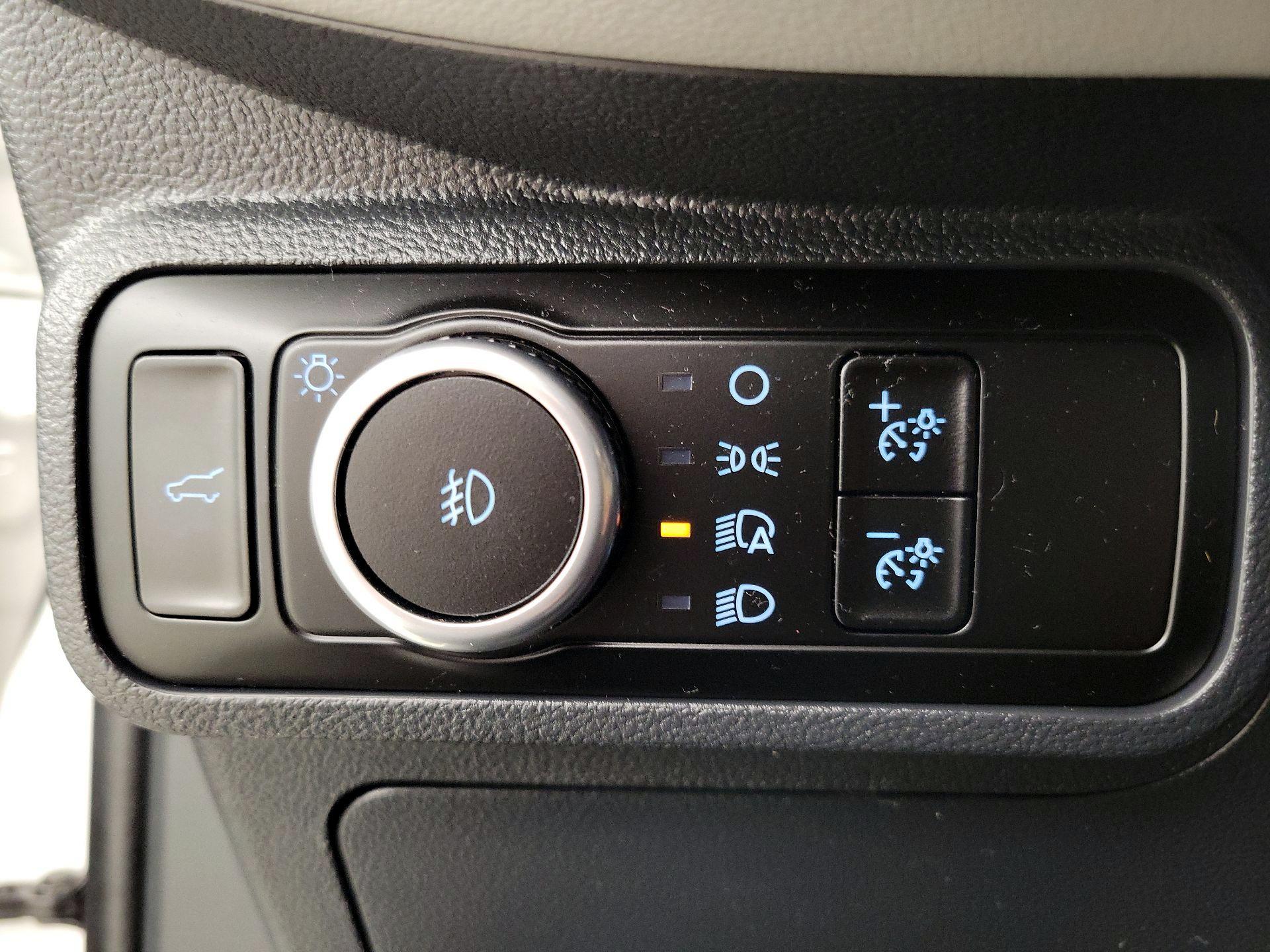 Thumbnail: 2025 Ford Explorer - 13