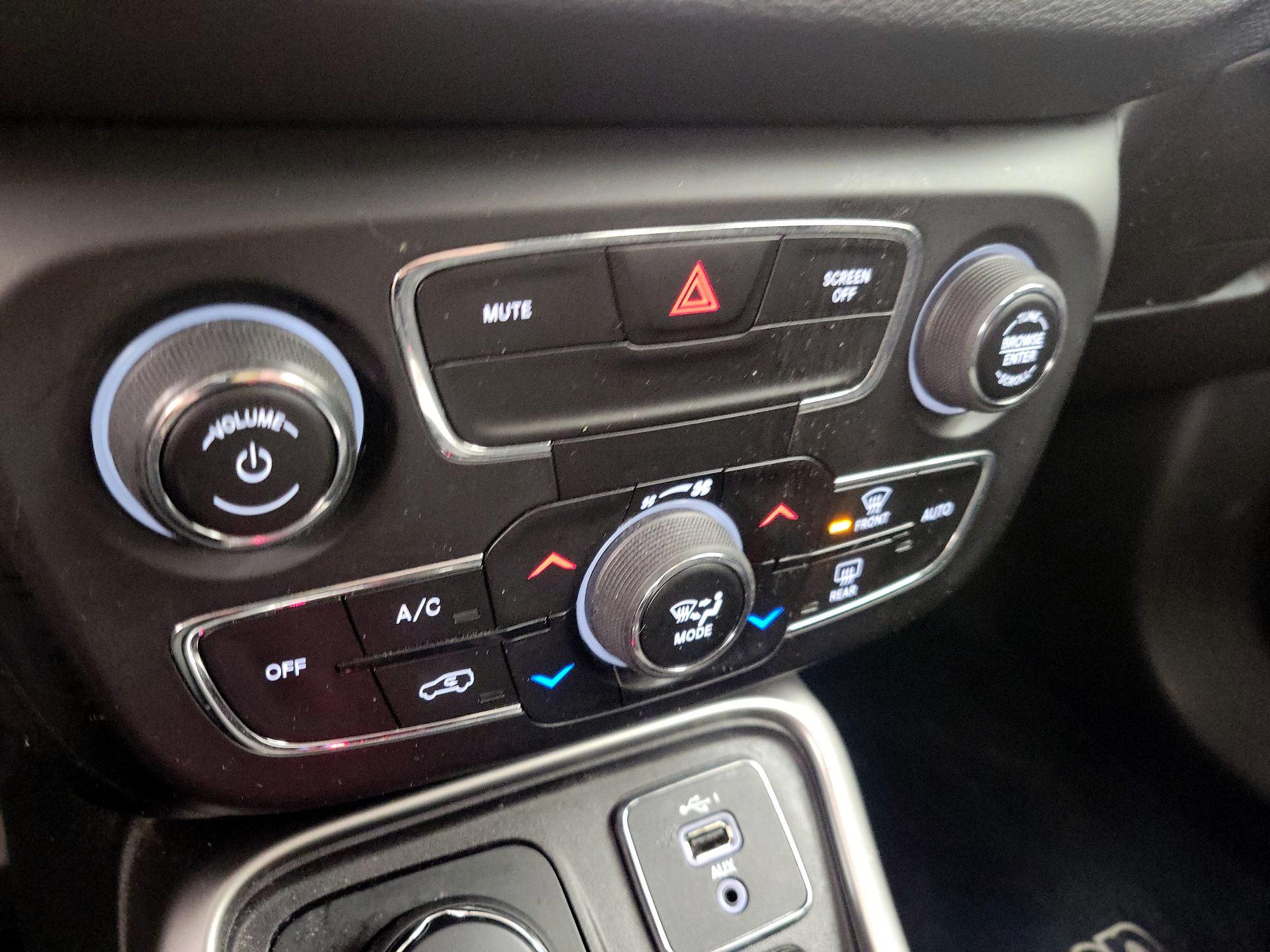 Thumbnail: 2019 Jeep Compass - 16