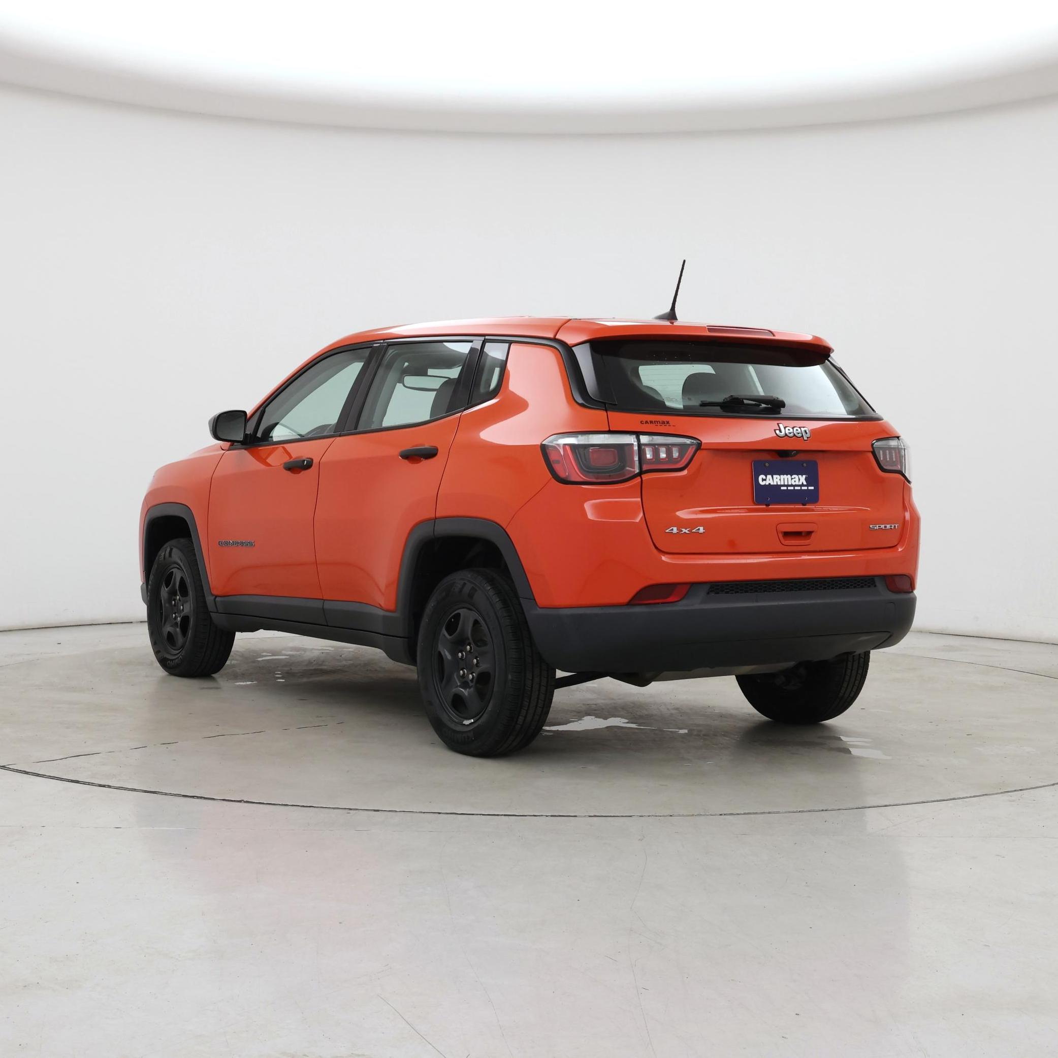 Thumbnail: 2019 Jeep Compass - 2