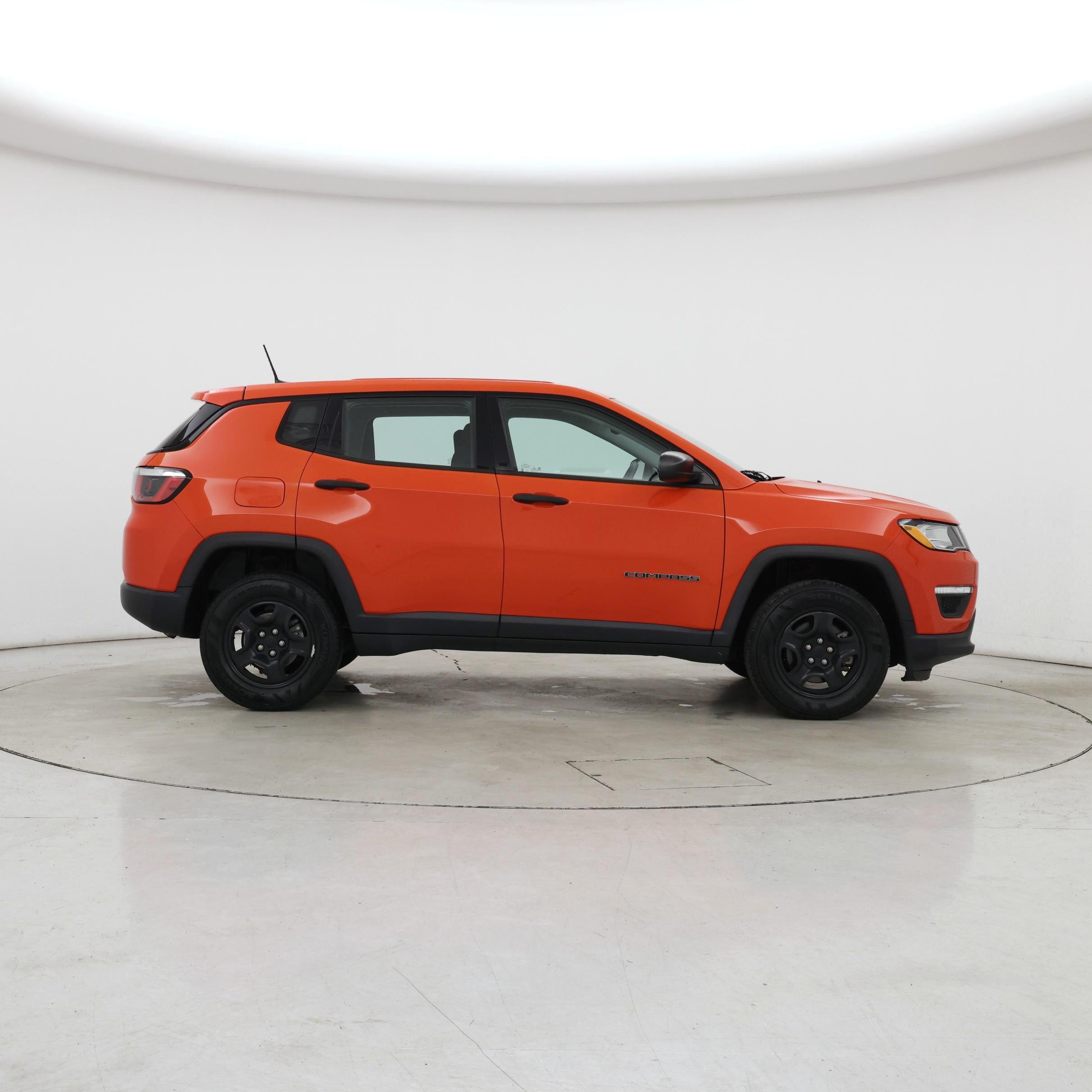 Thumbnail: 2019 Jeep Compass - 7