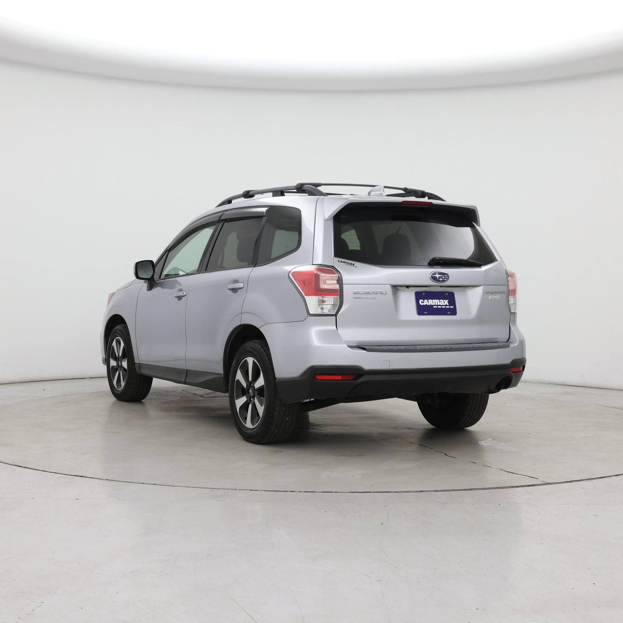 Thumbnail: 2017 Subaru Forester - 2