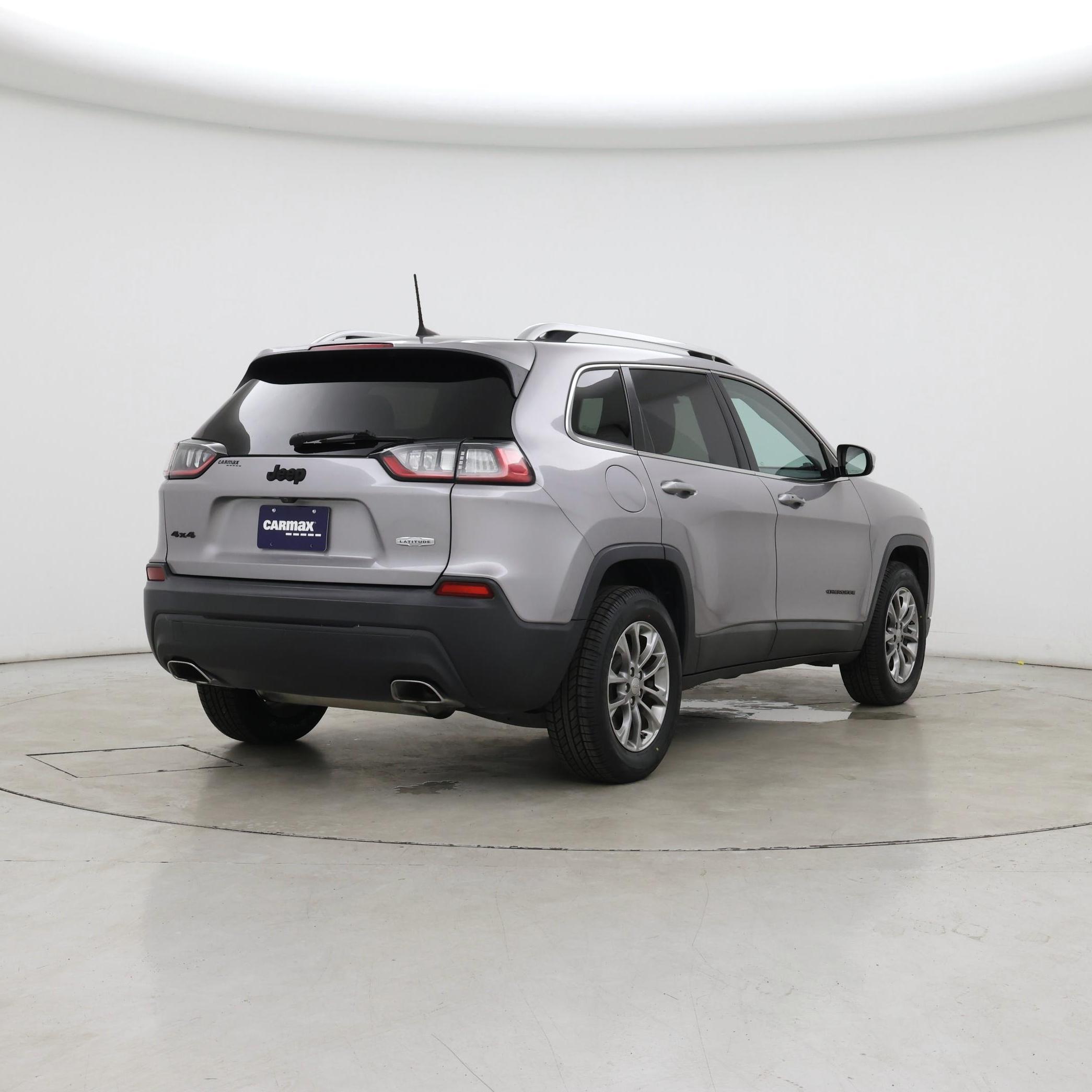 Thumbnail: 2019 Jeep Cherokee - 8