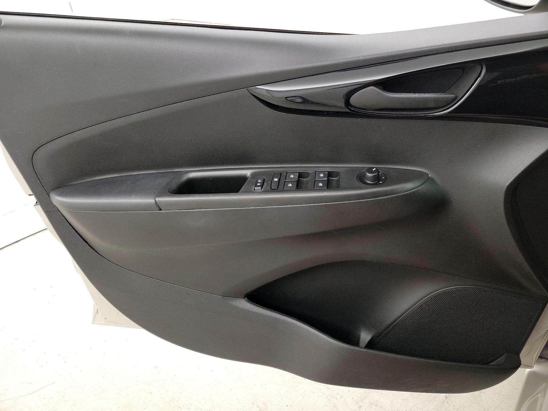 Thumbnail: 2020 Chevrolet Spark - 12