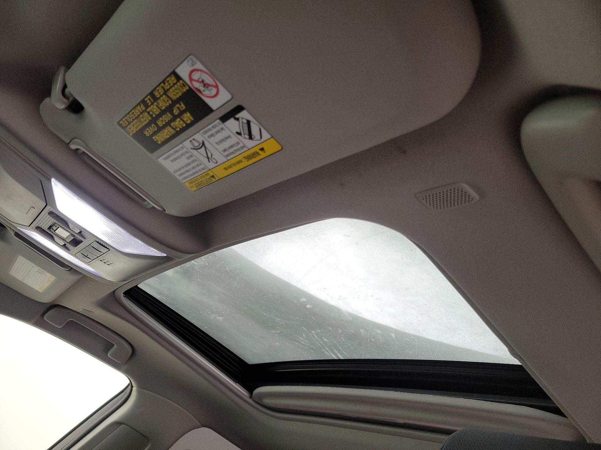 Thumbnail: 2023 Toyota RAV4 - 19