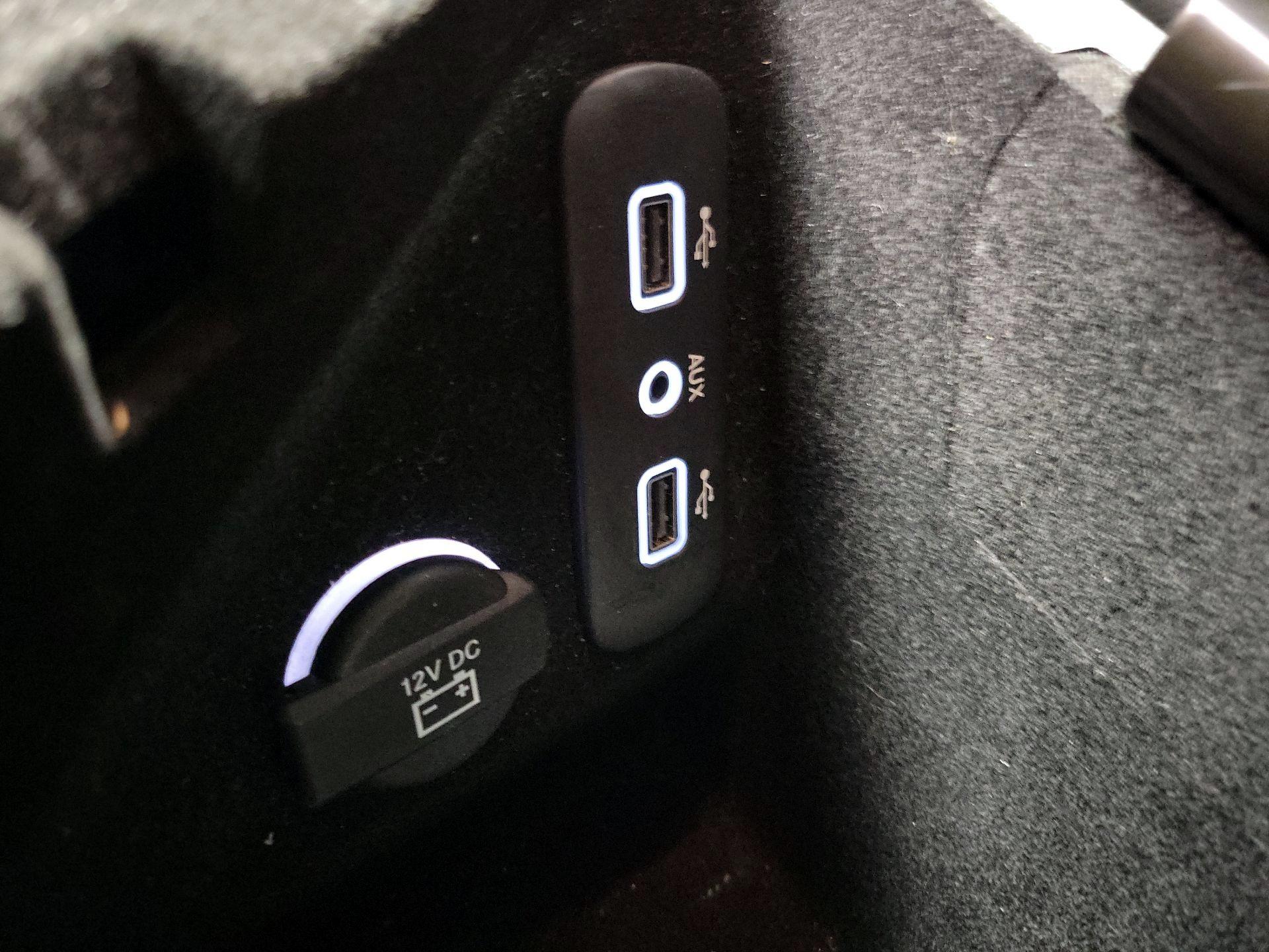 Thumbnail: 2018 Dodge Challenger - 18