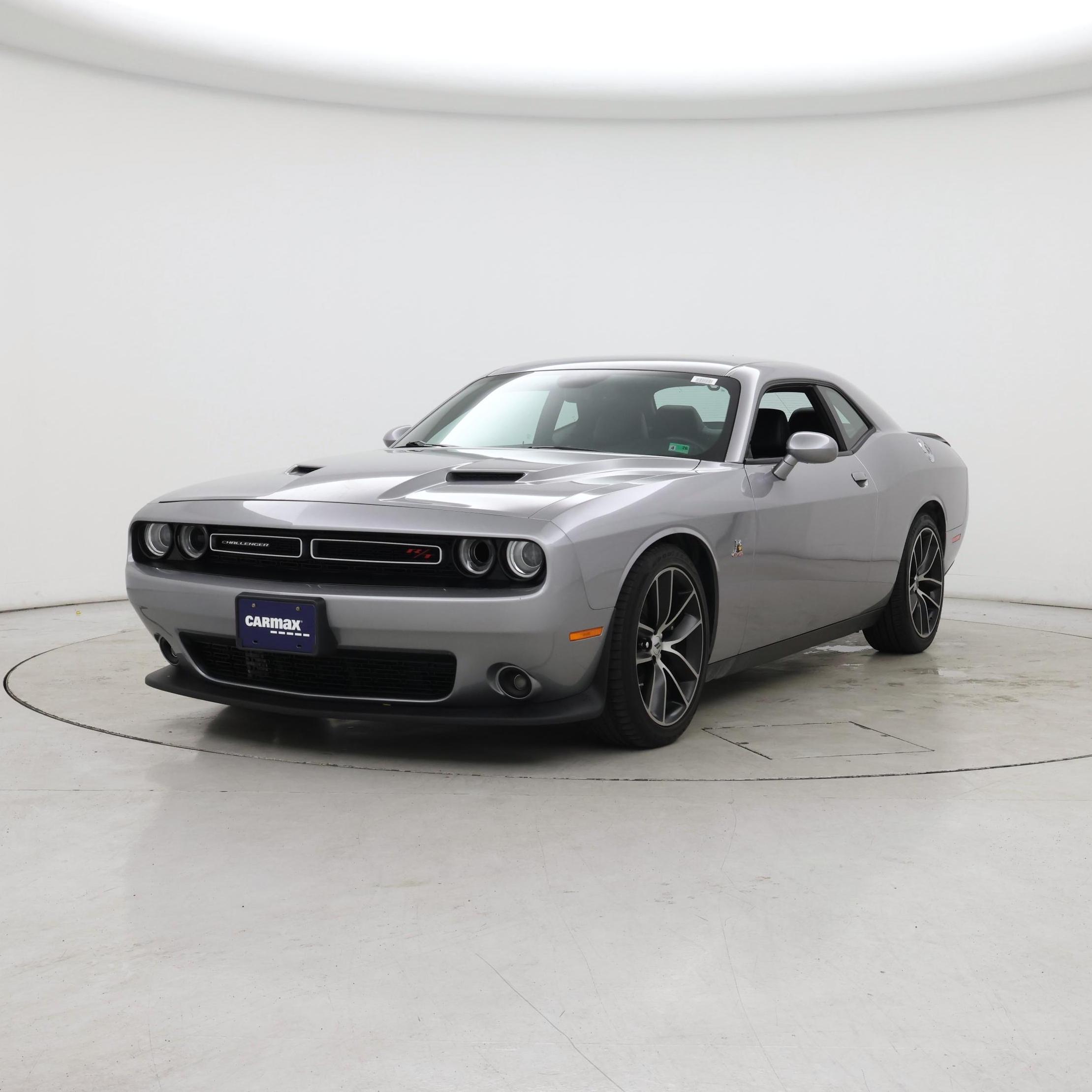 Thumbnail: 2018 Dodge Challenger - 4