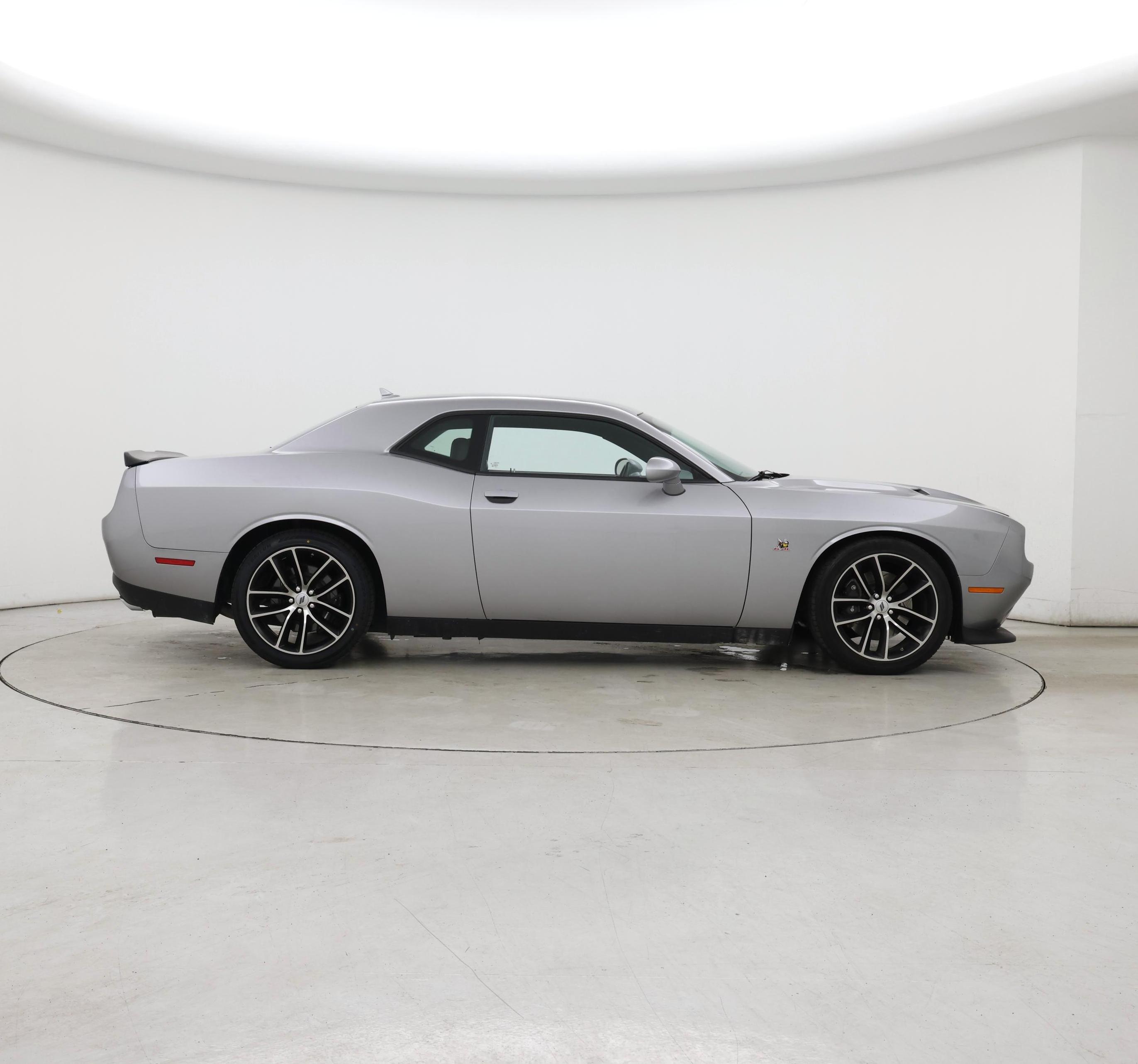 Thumbnail: 2018 Dodge Challenger - 7
