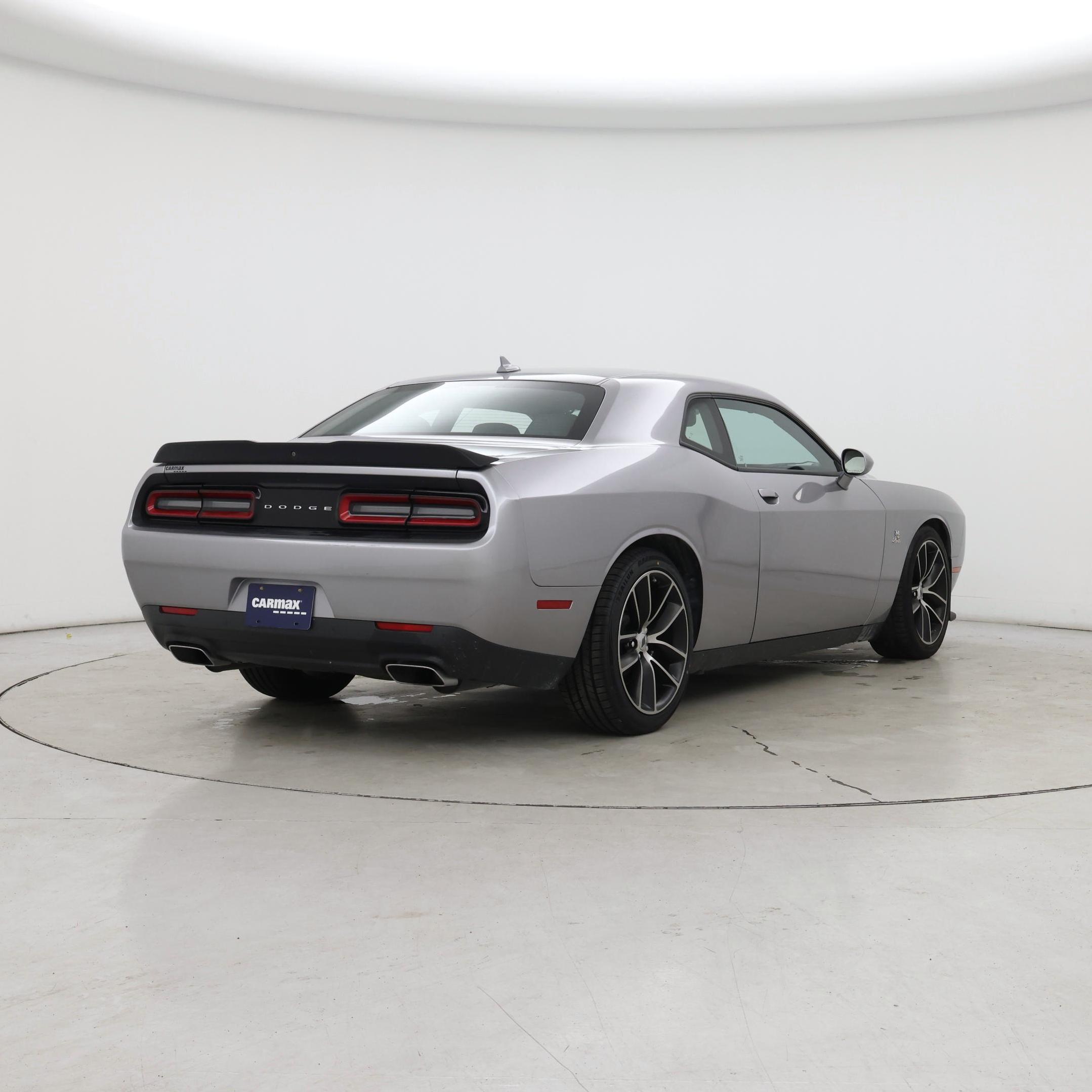 Thumbnail: 2018 Dodge Challenger - 8