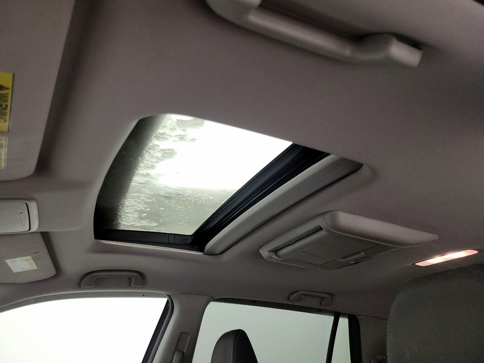 Thumbnail: 2016 Honda Pilot - 19