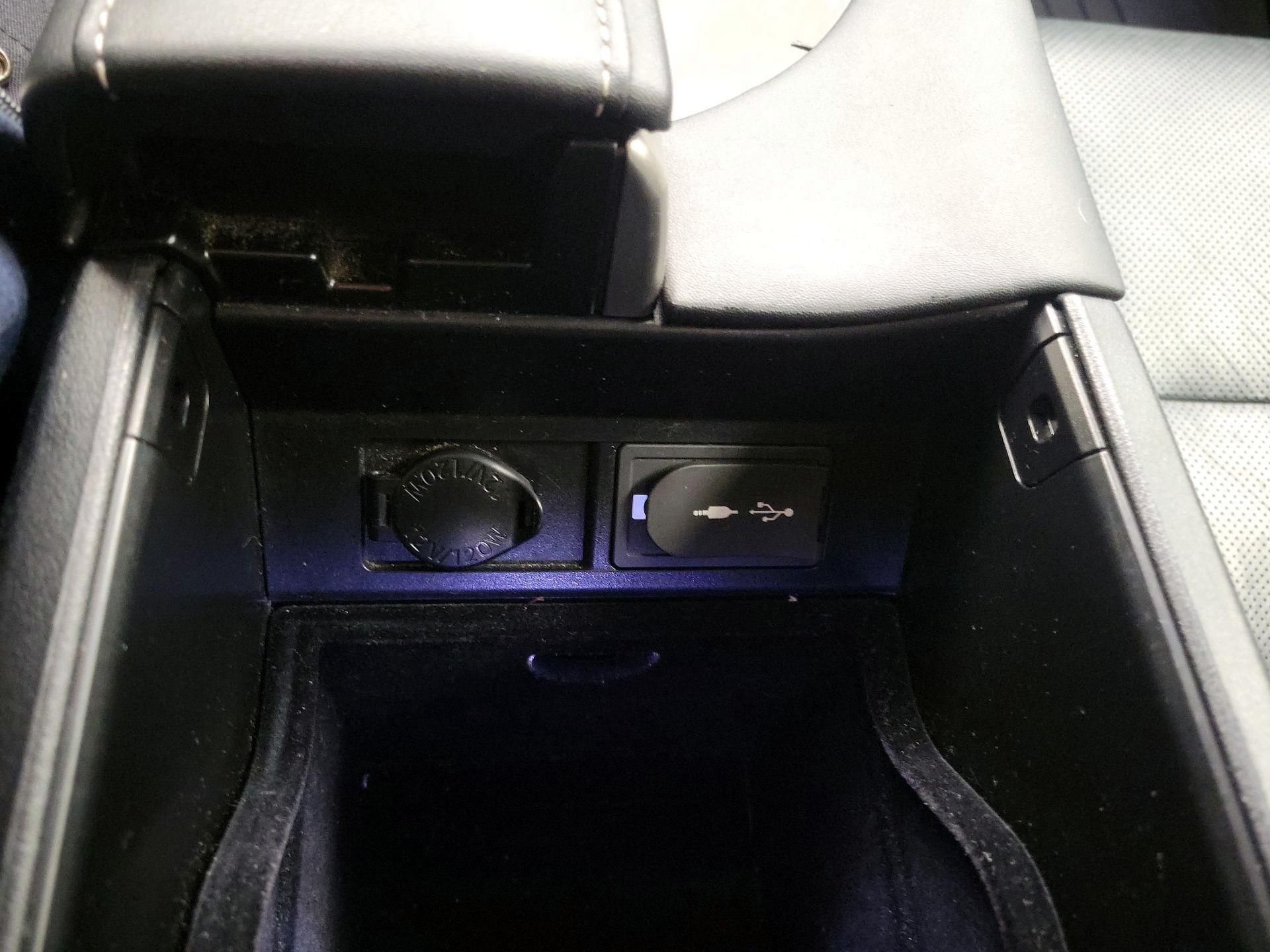 Thumbnail: 2016 Lexus RX - 19