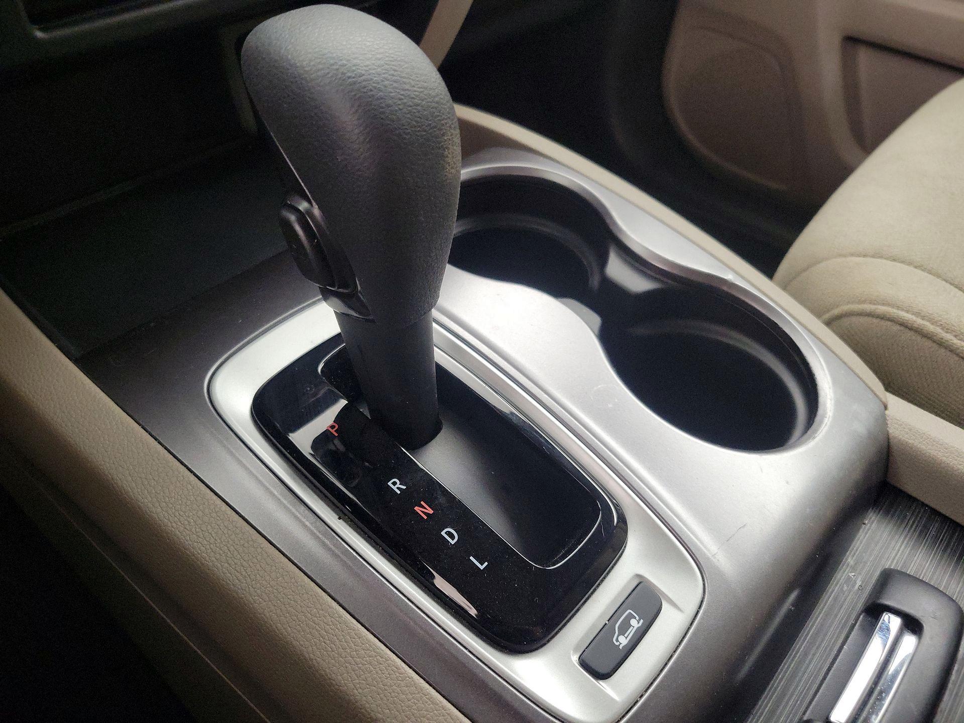 Thumbnail: 2019 Honda Pilot - 17