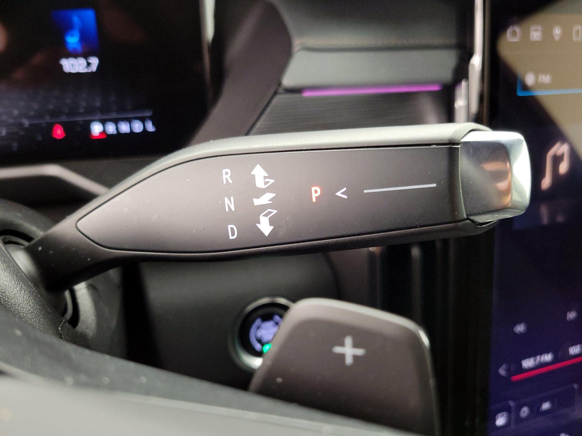 Thumbnail: 2024 GMC Acadia - 17