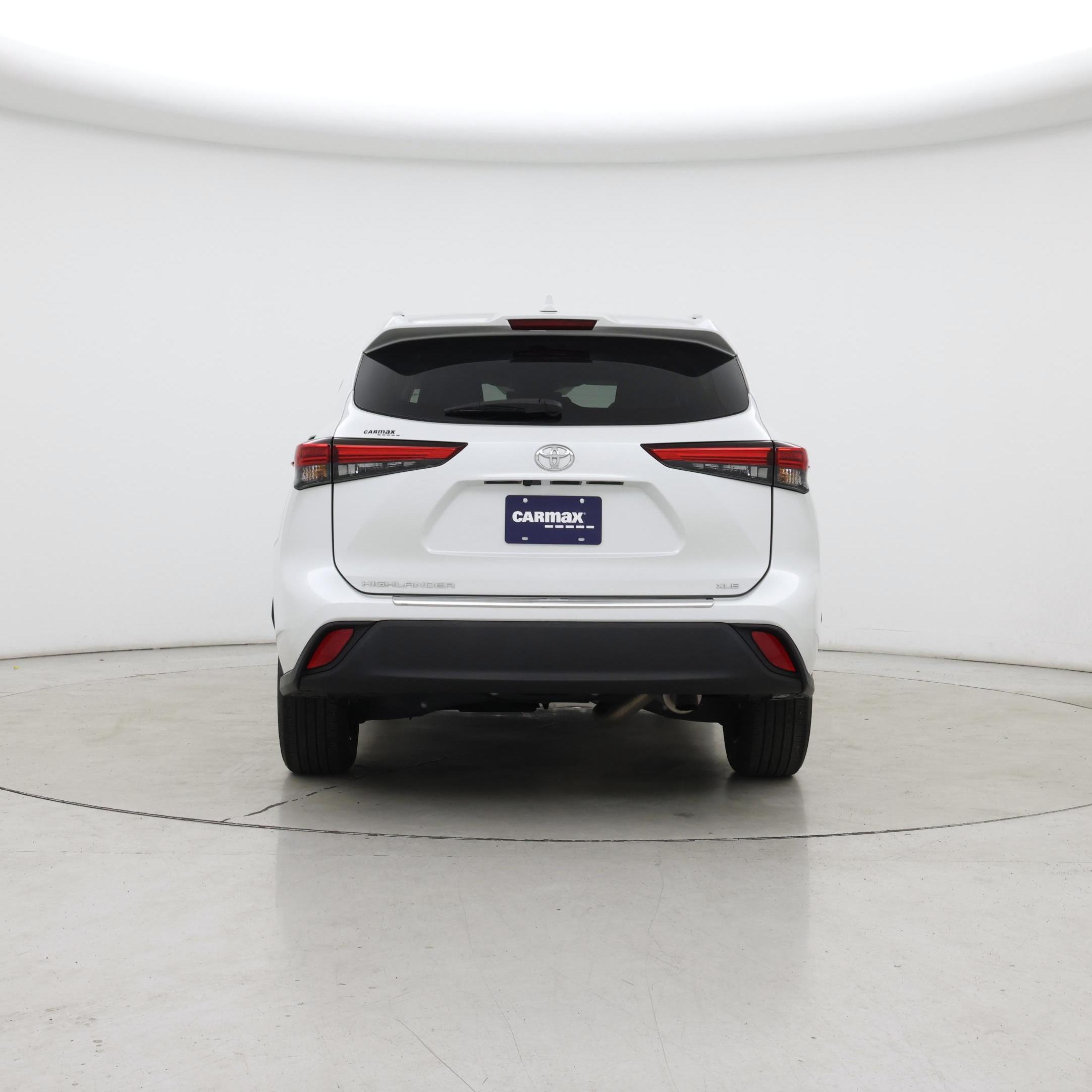 Thumbnail: 2023 Toyota Highlander - 6