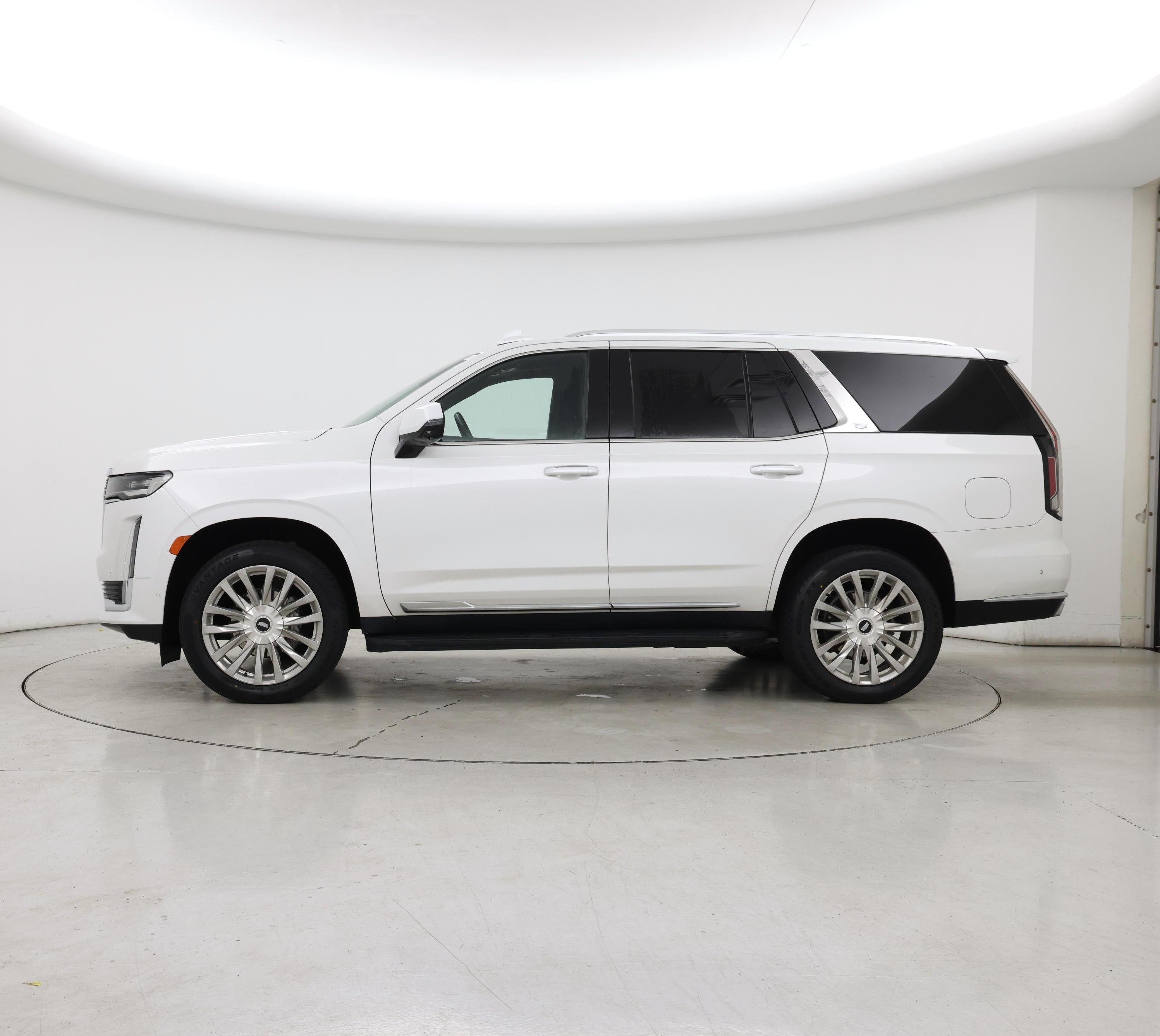 Thumbnail: 2021 Cadillac Escalade - 3