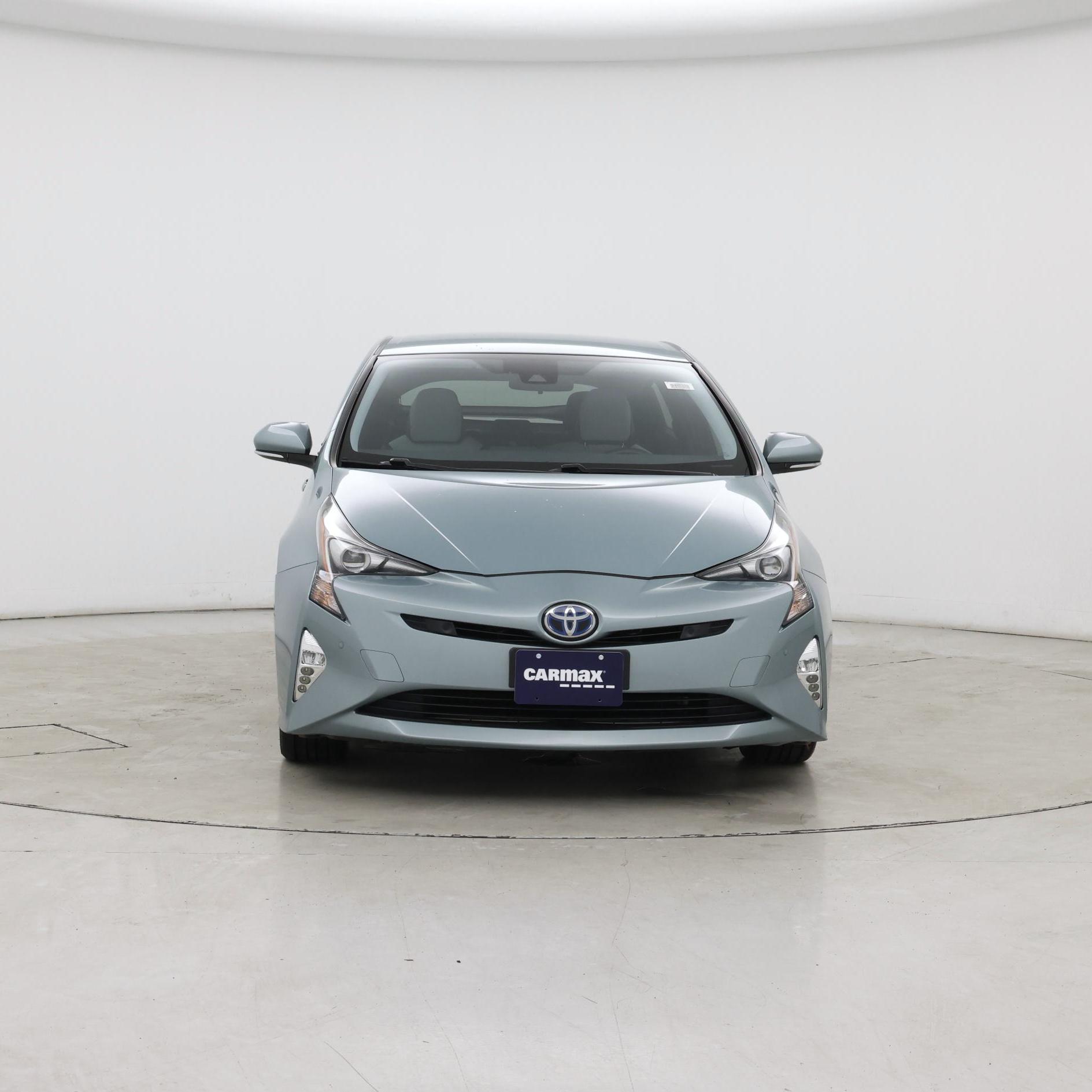 Thumbnail: 2017 Toyota Prius - 5