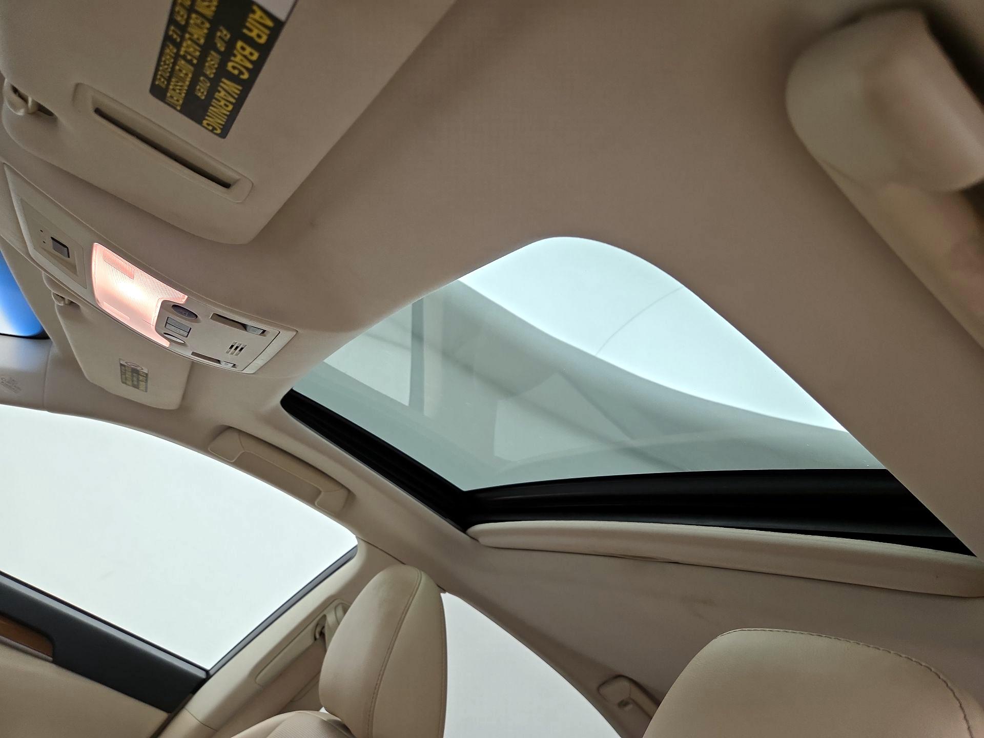 Thumbnail: 2014 Lexus ES - 20
