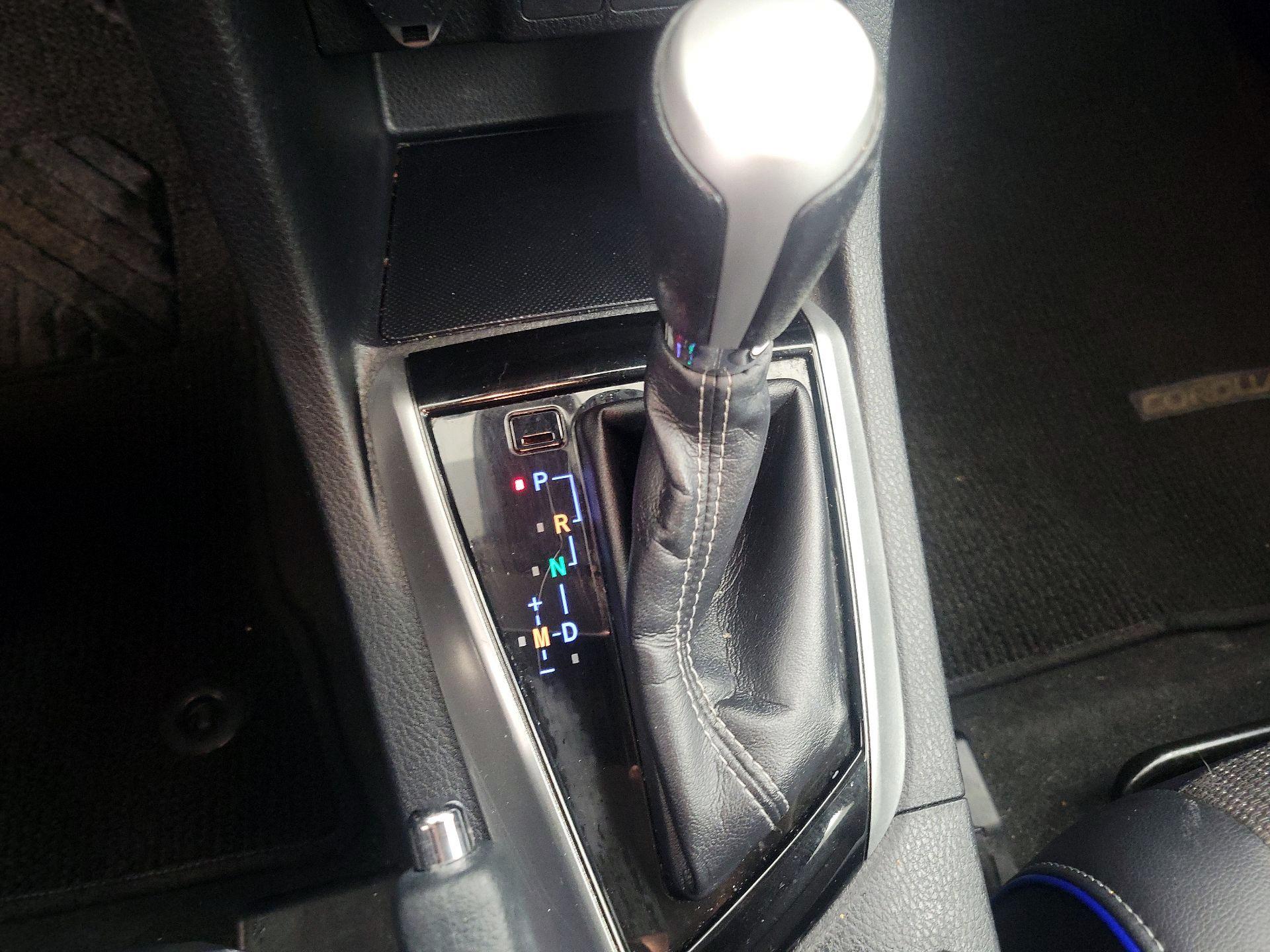 Thumbnail: 2017 Toyota Corolla - 17