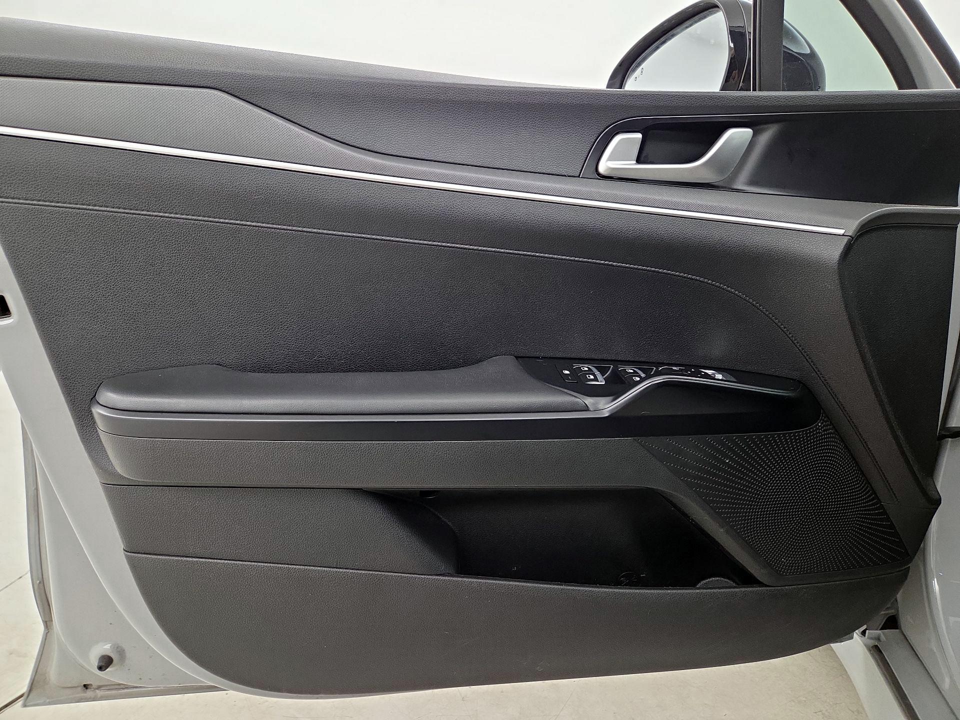 Thumbnail: 2021 Kia K5 - 12
