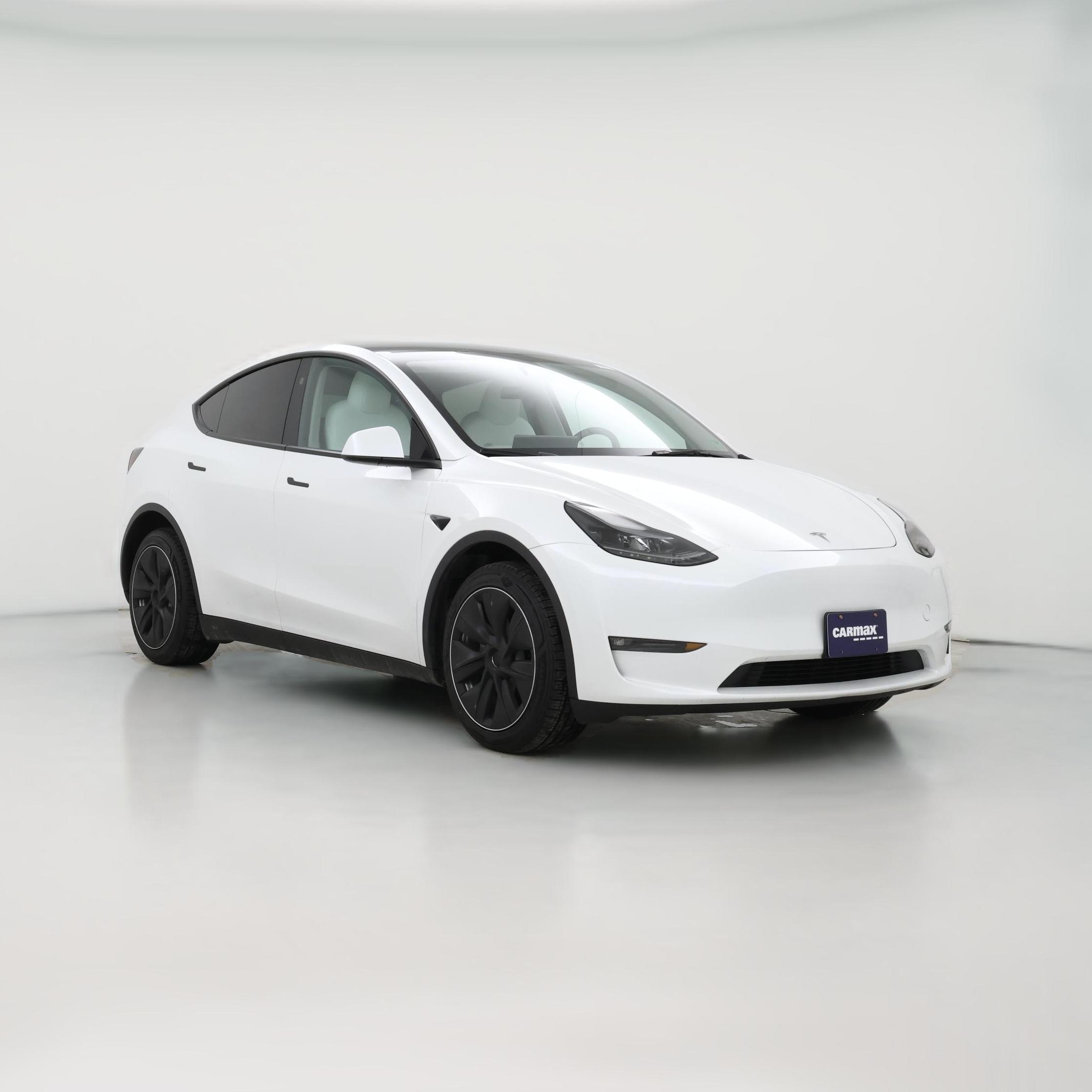 Thumbnail: 2023 Tesla Model Y - 1