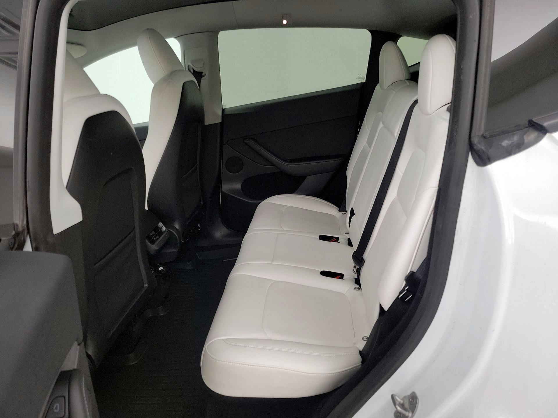 Thumbnail: 2023 Tesla Model Y - 19