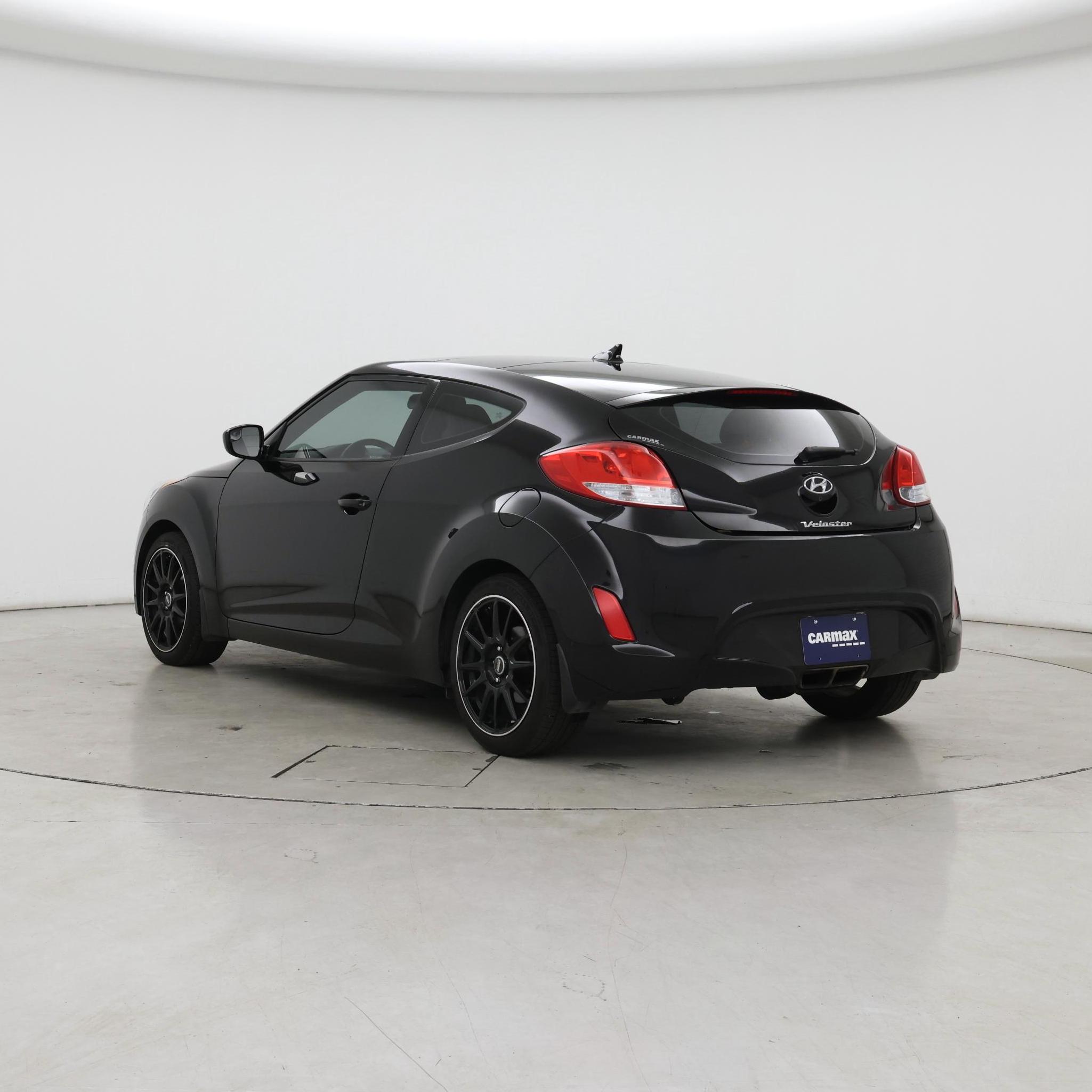 Thumbnail: 2014 Hyundai Veloster - 2