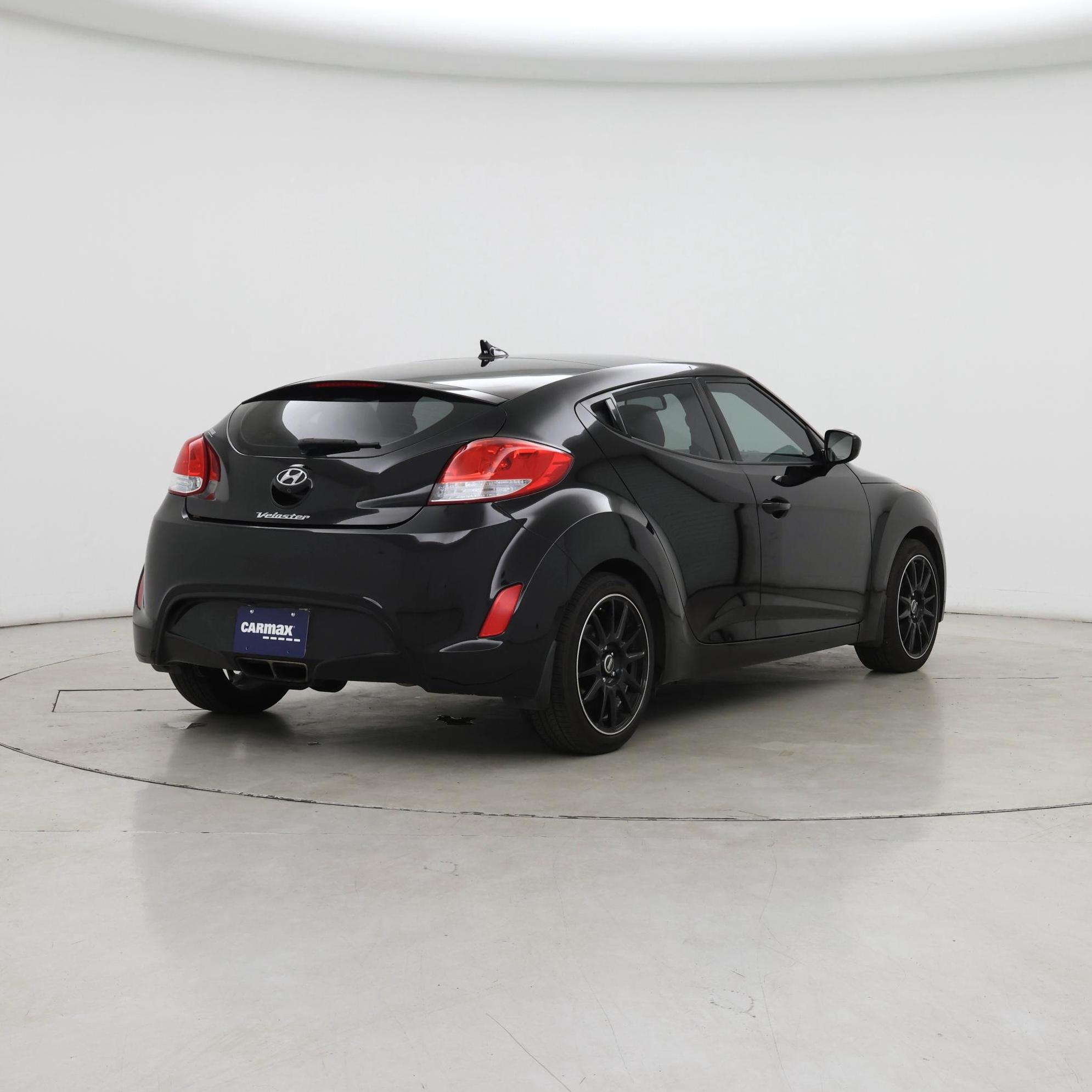 Thumbnail: 2014 Hyundai Veloster - 8