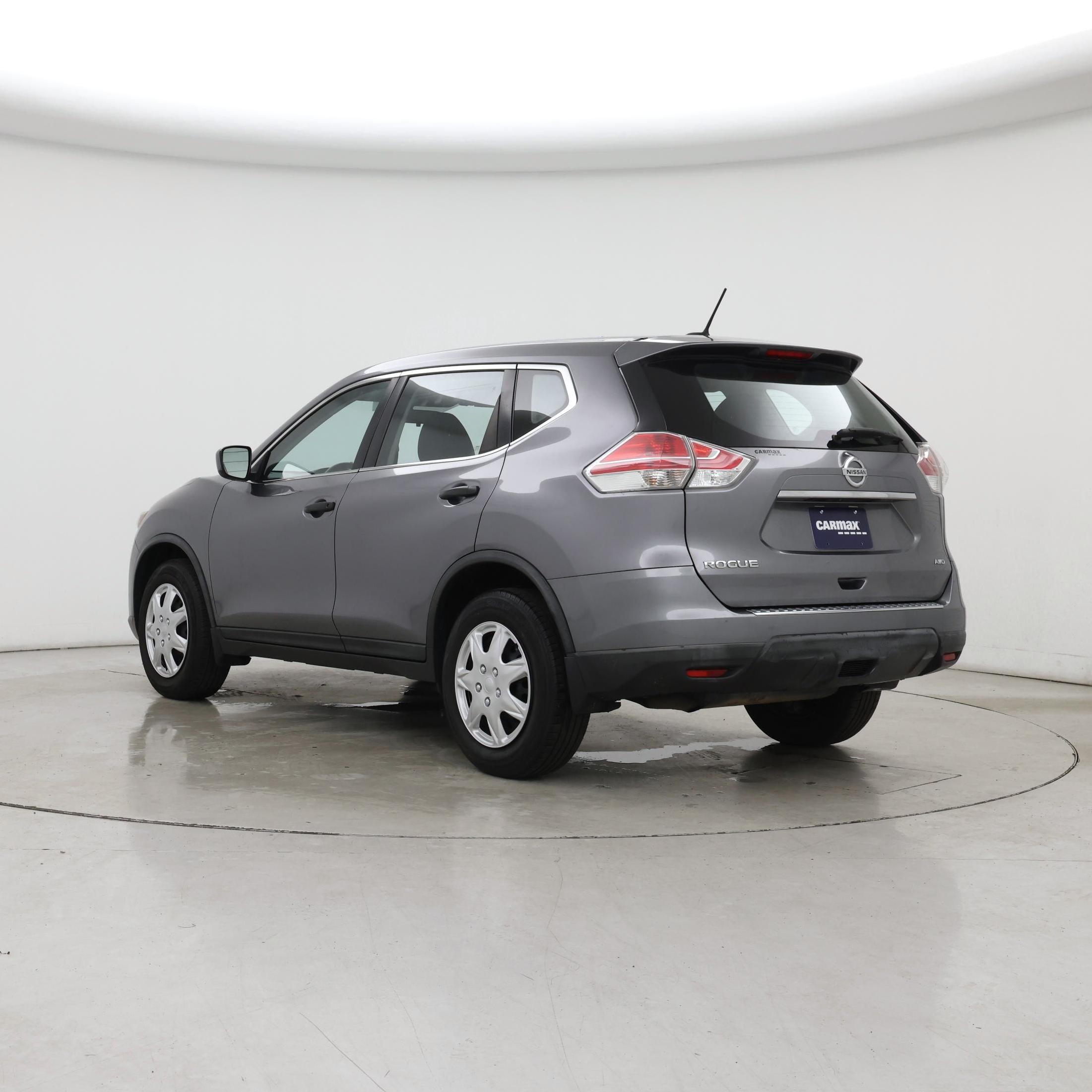 Thumbnail: 2016 Nissan Rogue - 2