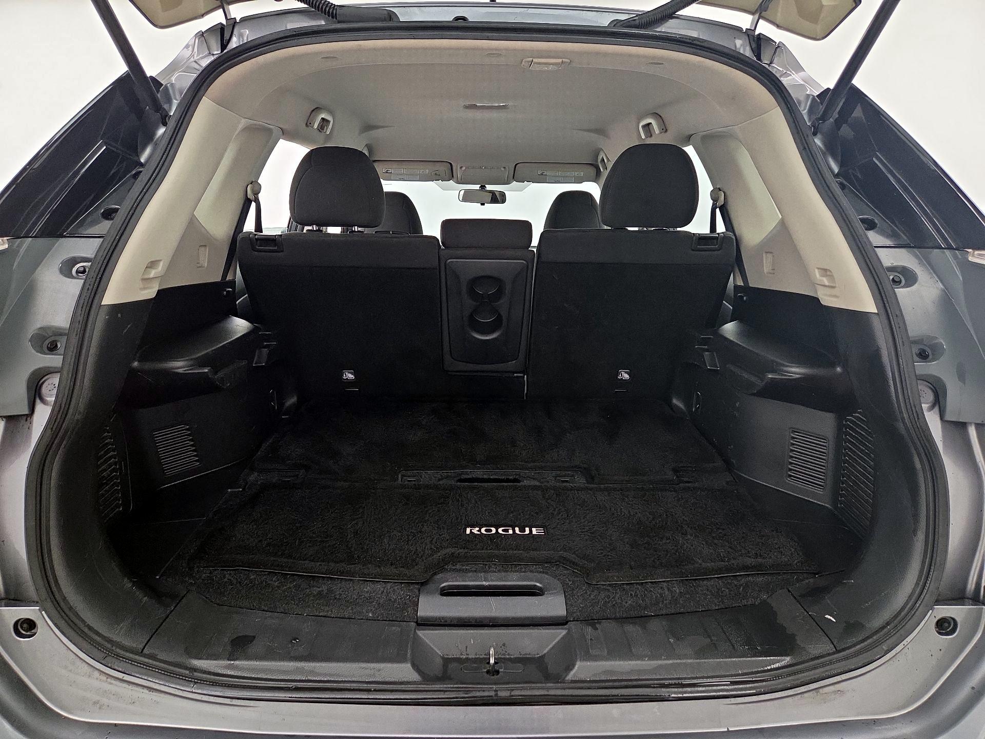 Thumbnail: 2016 Nissan Rogue - 20