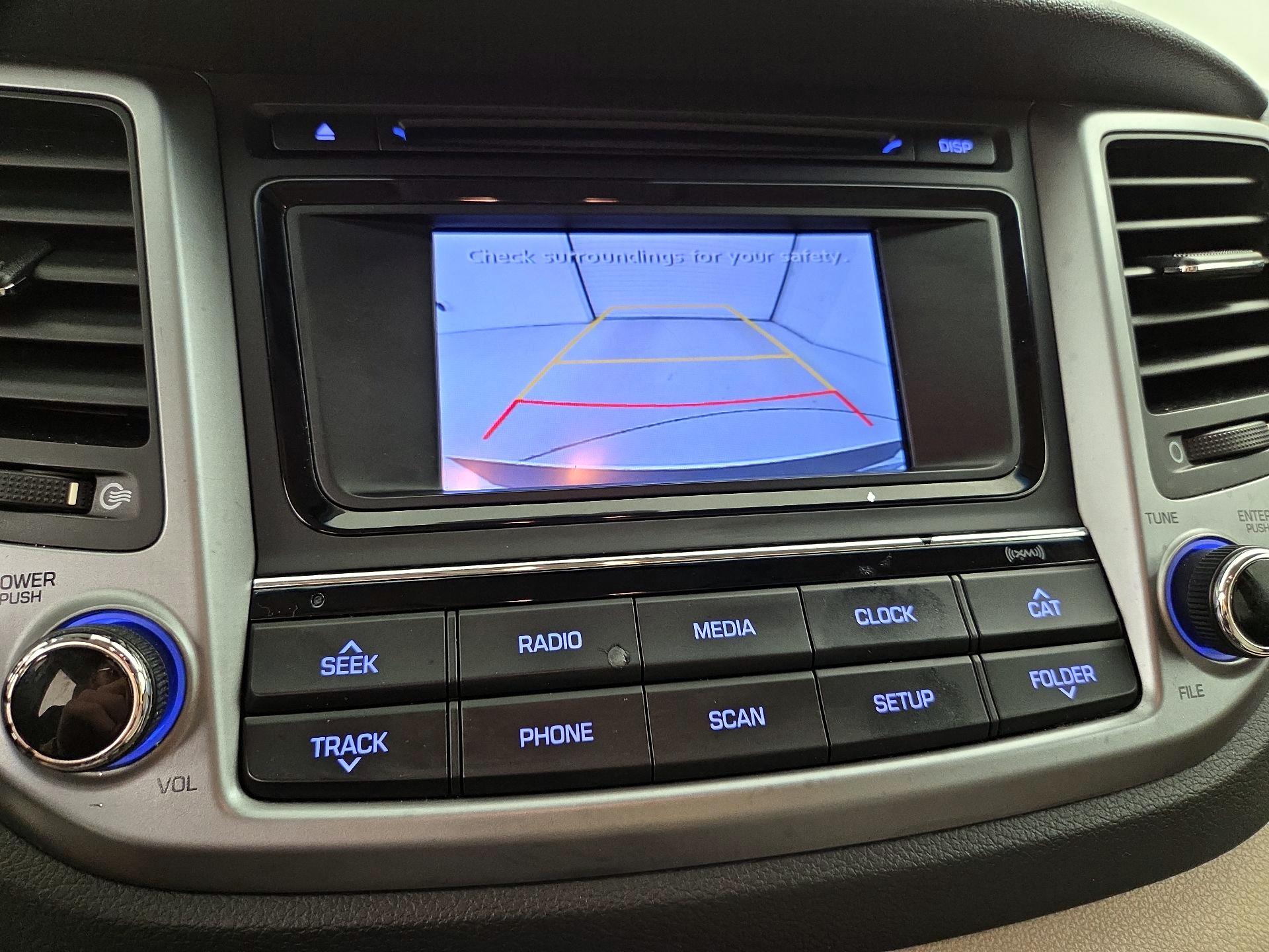 Thumbnail: 2016 Hyundai Tucson - 14
