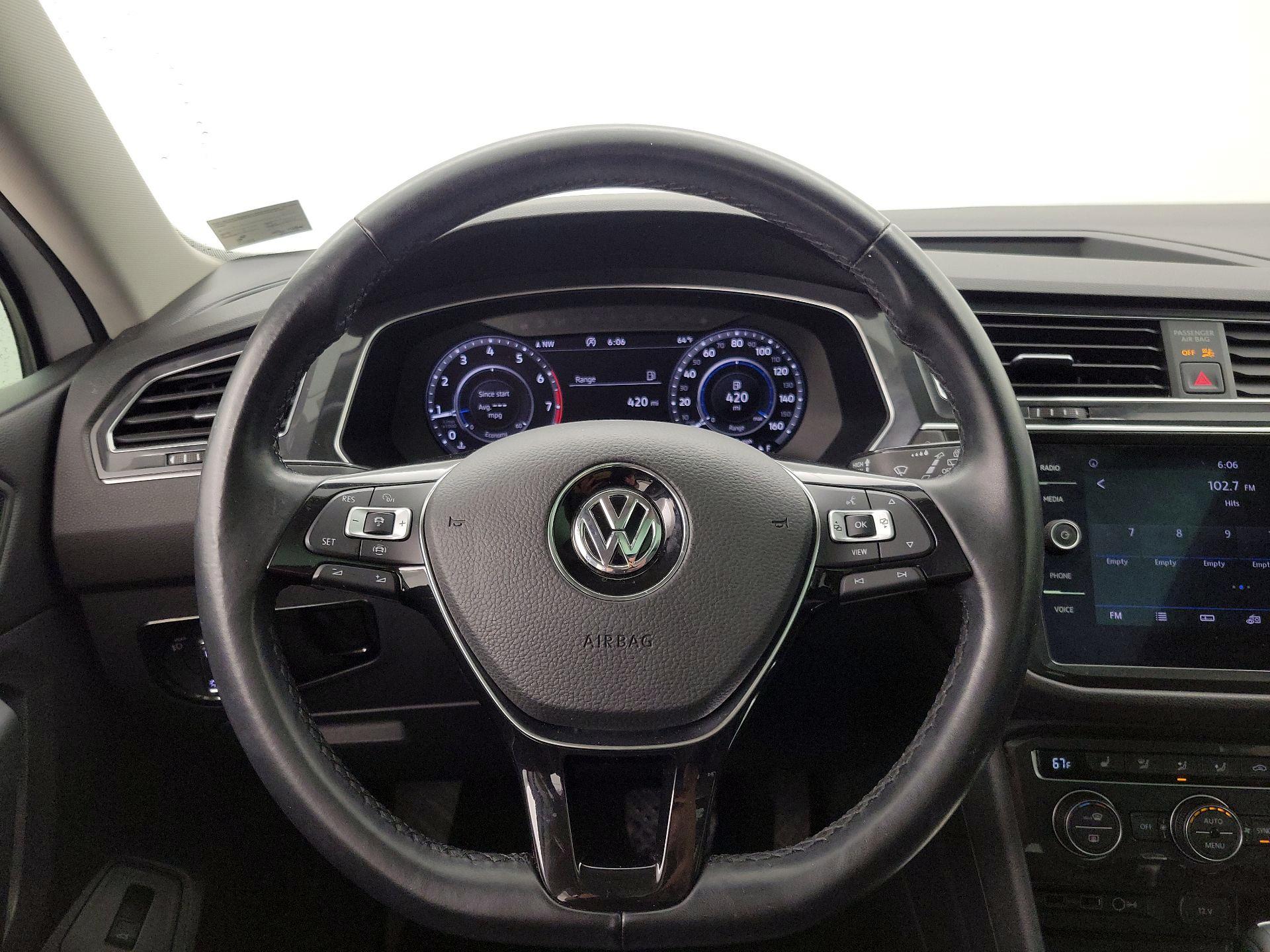 Thumbnail: 2019 Volkswagen Tiguan - 10