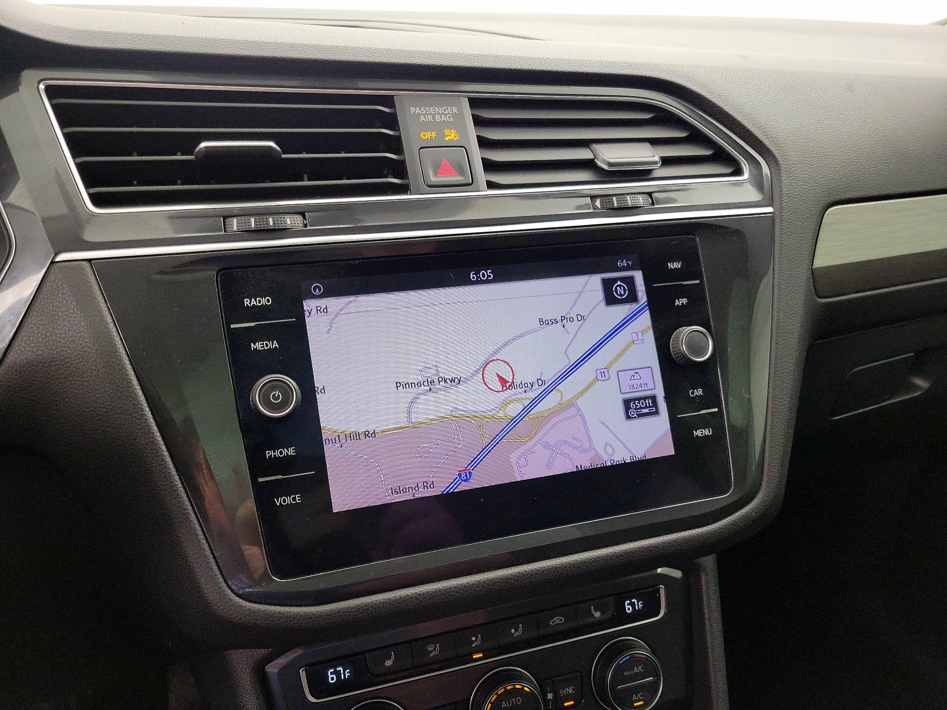 Thumbnail: 2019 Volkswagen Tiguan - 14