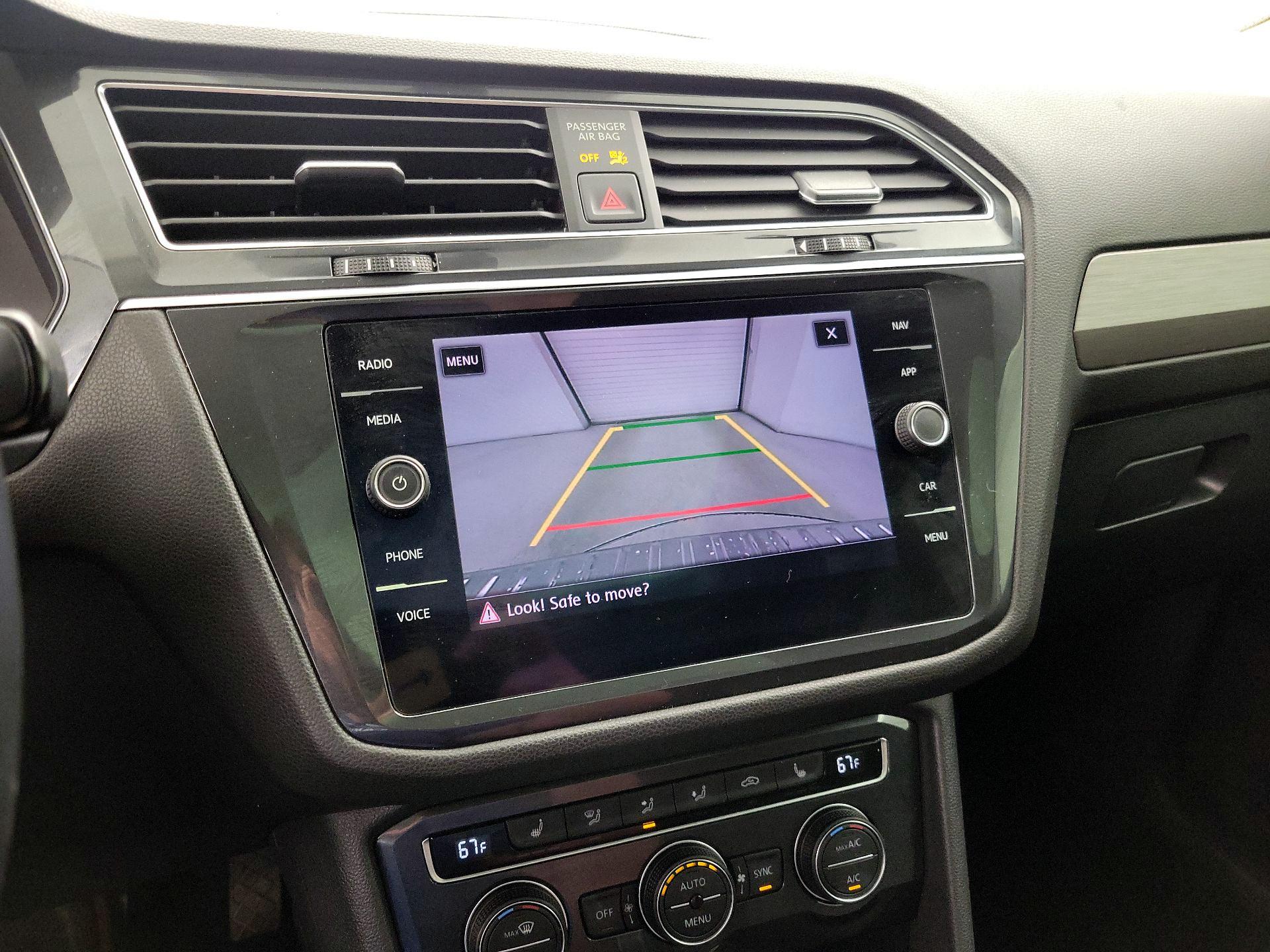 Thumbnail: 2019 Volkswagen Tiguan - 15