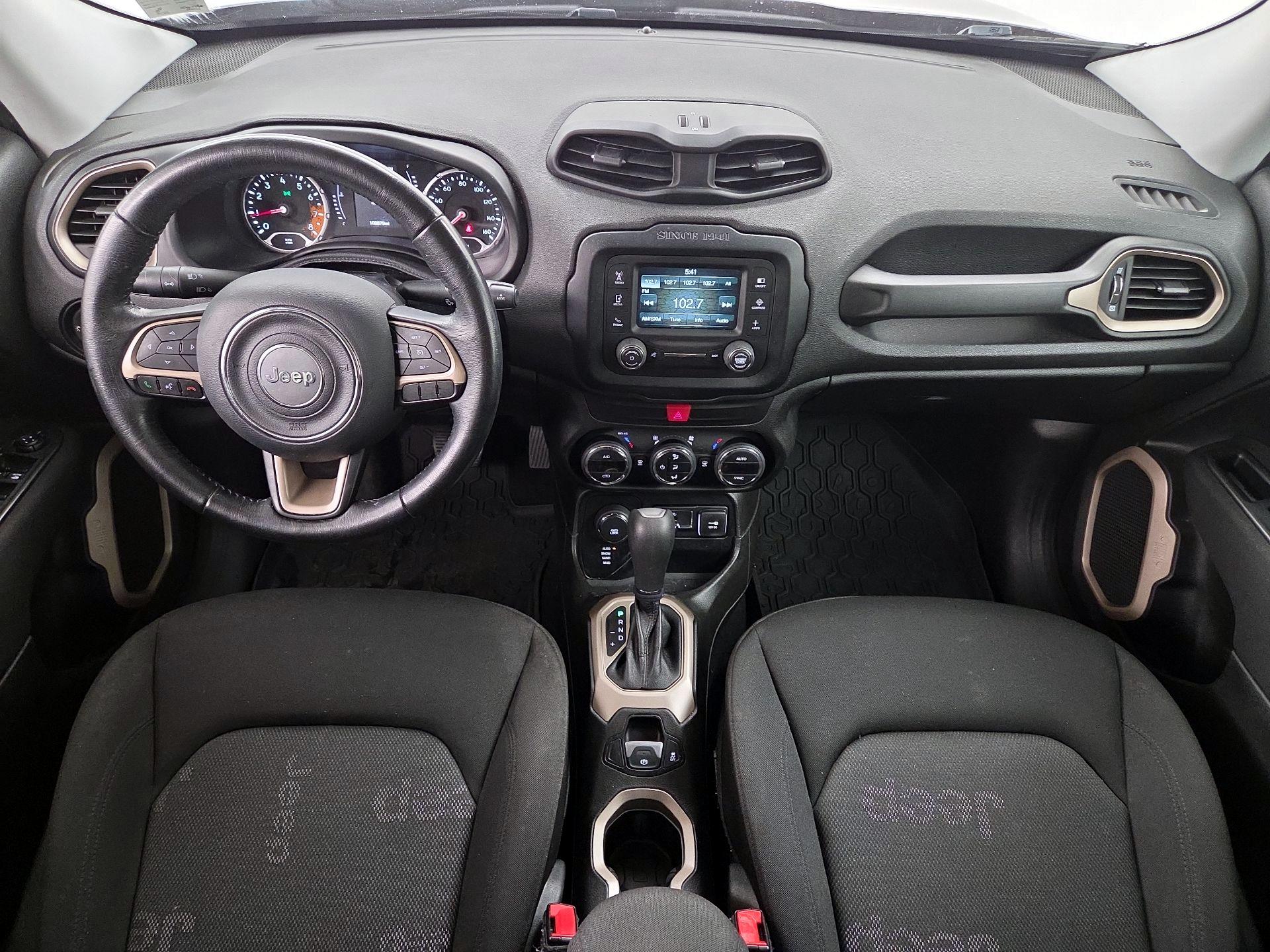 Thumbnail: 2016 Jeep Renegade - 9