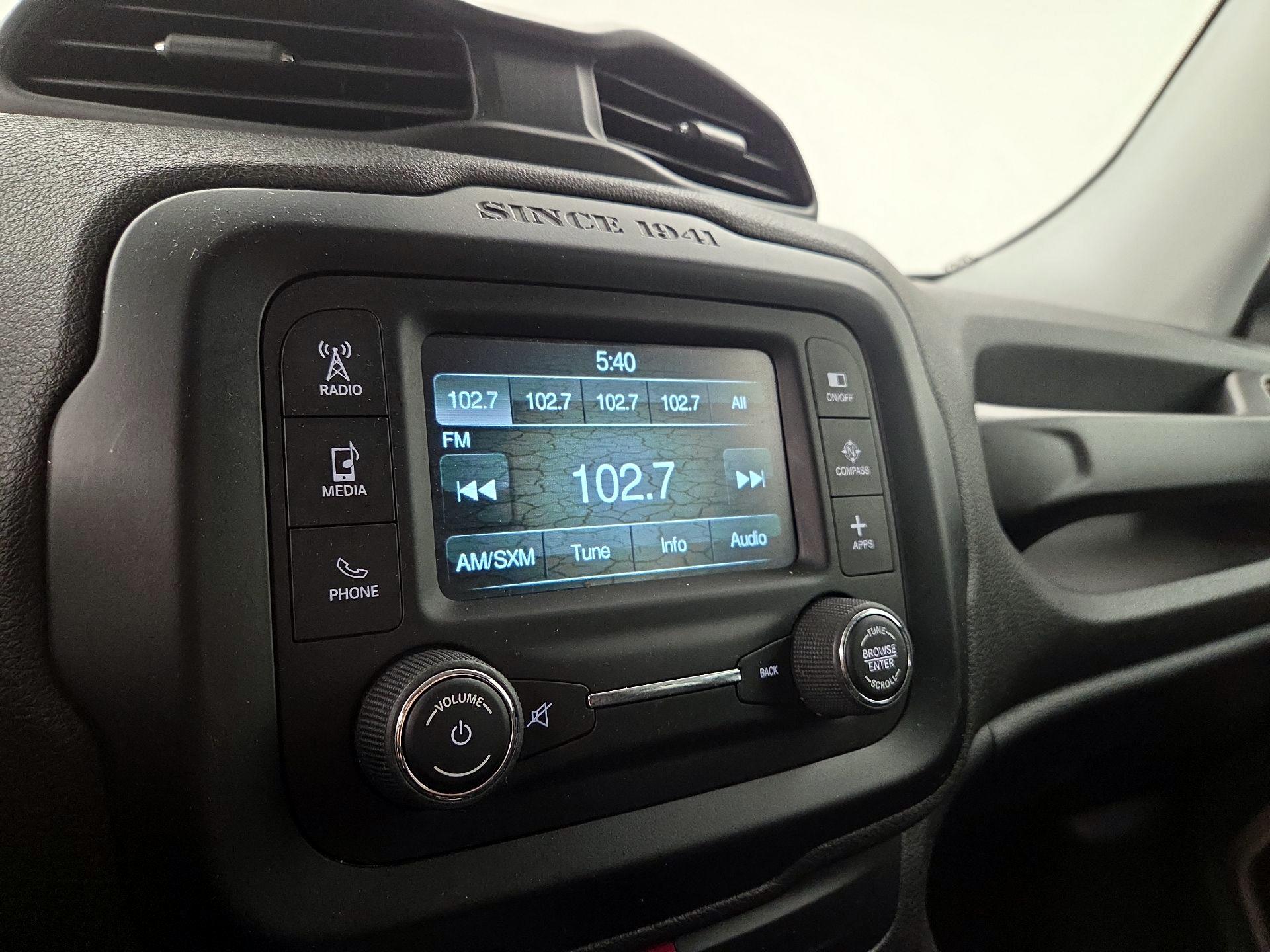 Thumbnail: 2016 Jeep Renegade - 15