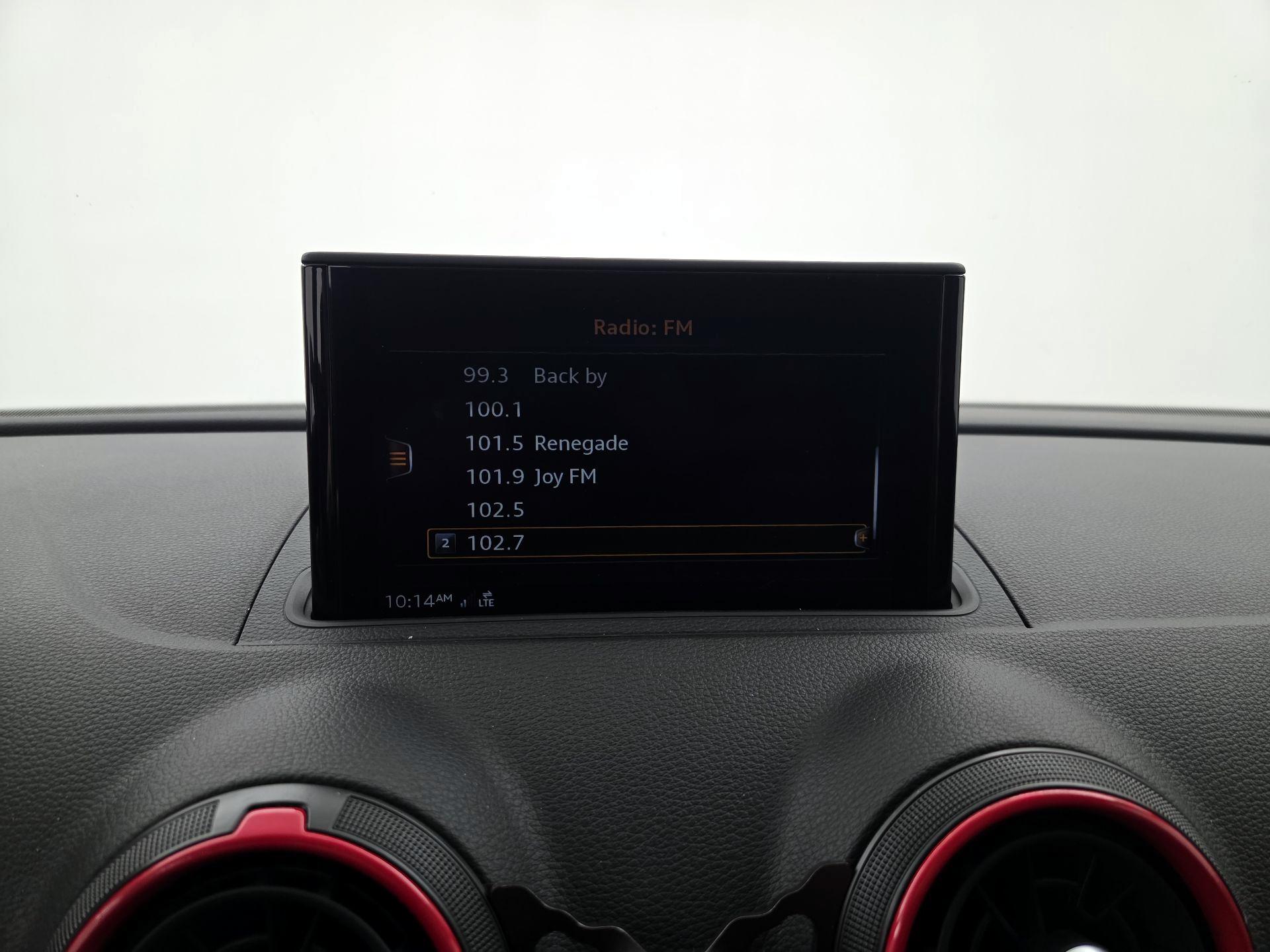 Thumbnail: 2018 Audi S3 - 16