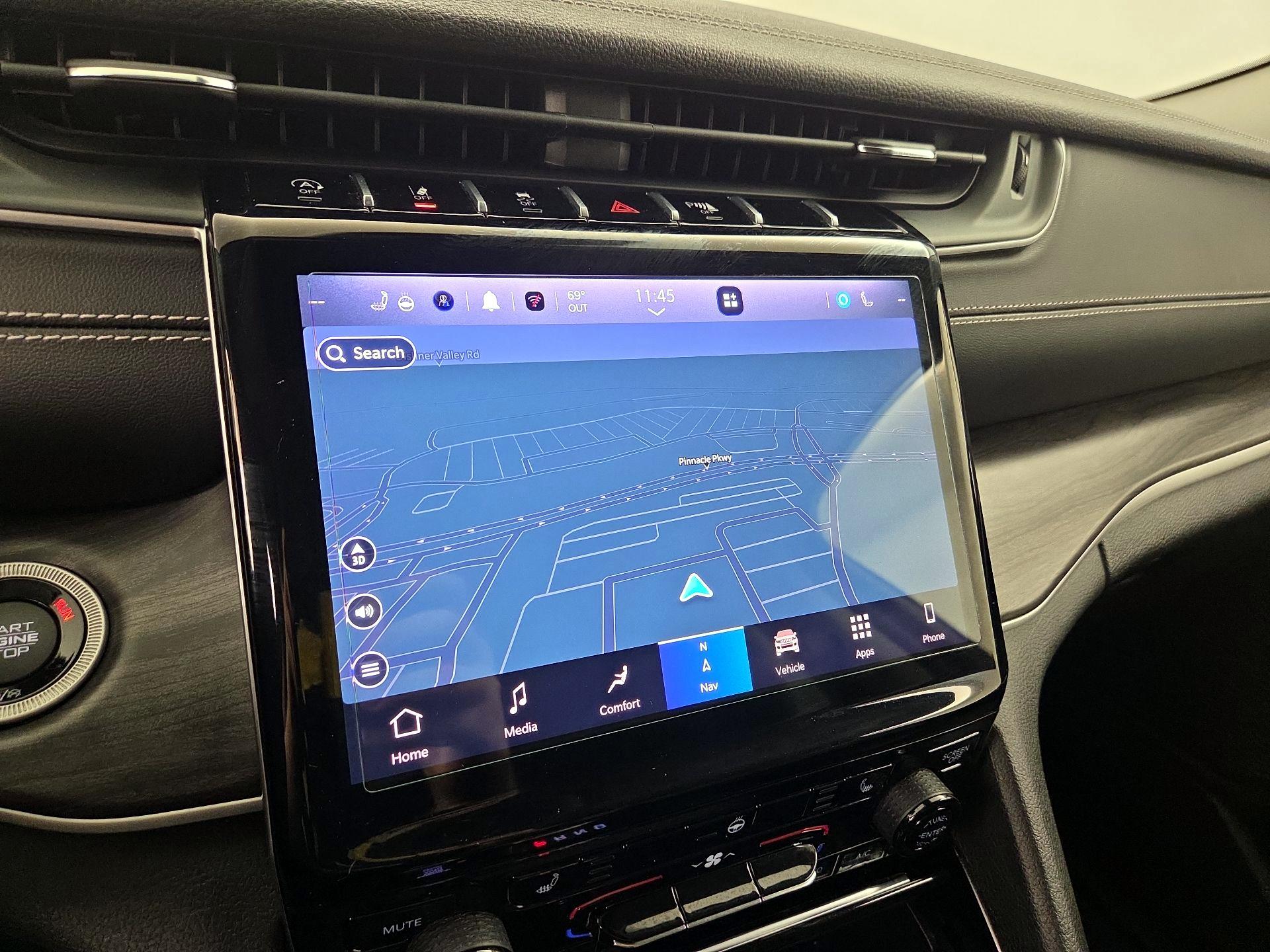 Thumbnail: 2023 Jeep Grand Cherokee - 14